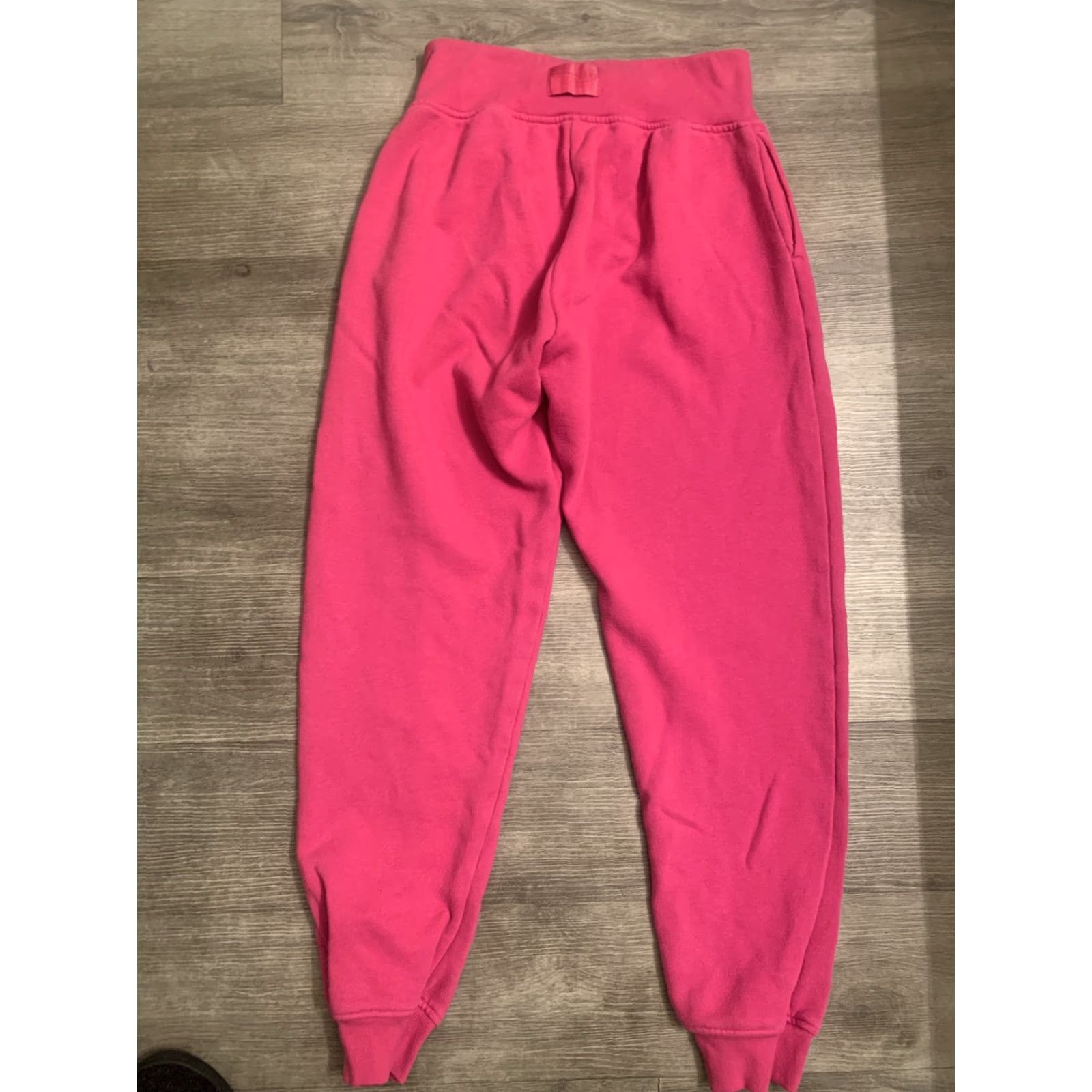 Victoria's Secret VINTAGE? (No) Victoria's Secret Jogger Pants Women S Pink Jogger Activewear Womens Small Pink Victoria's Secret Joggers JS? Size 28" / US 6 / IT 42 - 4 Thumbnail