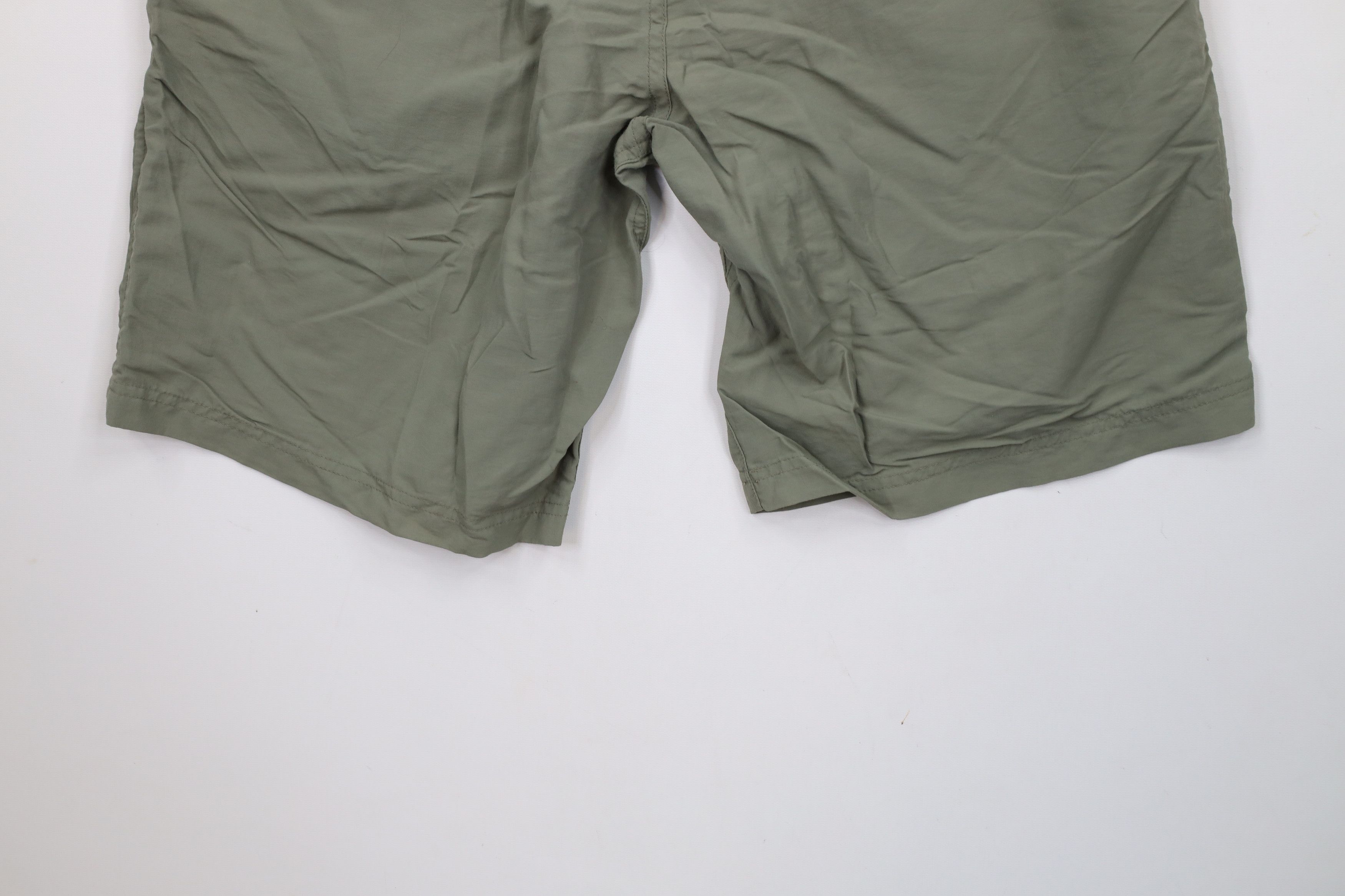 Rei × Vintage Vintage REI Faded Outdoor Hiking Trail Shorts Moss Green Size US 34 / EU 50 - 12 Thumbnail