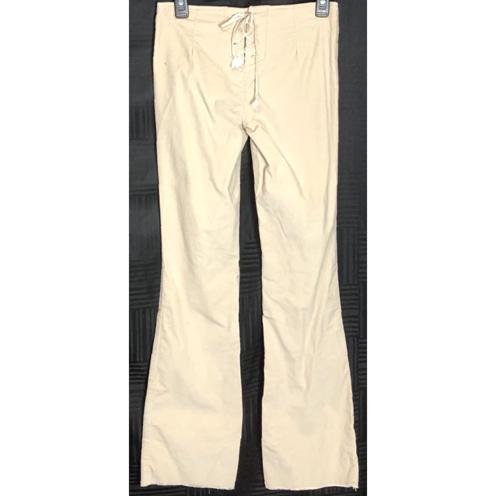Tommy Hilfiger Tommy Hilfiger Corduroy Pants 3 Tan 28"W Flare Boot Cut Cuff Lace Up Mid Rise Jeans Womens Juniors Inseam 32" Tan Cotton Spandex Corduroy Size 26" / US 2 / IT 38 - 6 Thumbnail