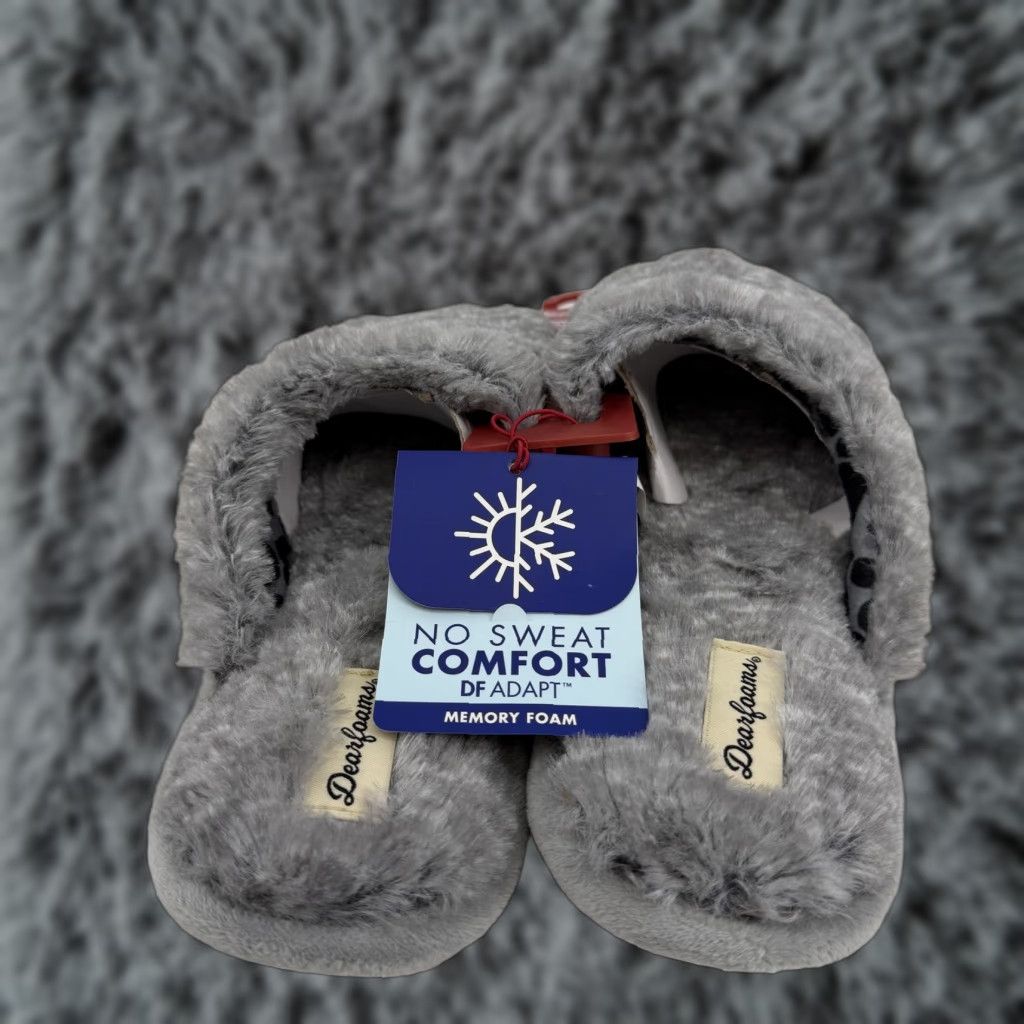 Vintage Dearfoams Slippers Womens 9.5 Gray Faux Fur Memory Foam Mule Indoor House Cozy Size ONE SIZE - 1 Thumbnail