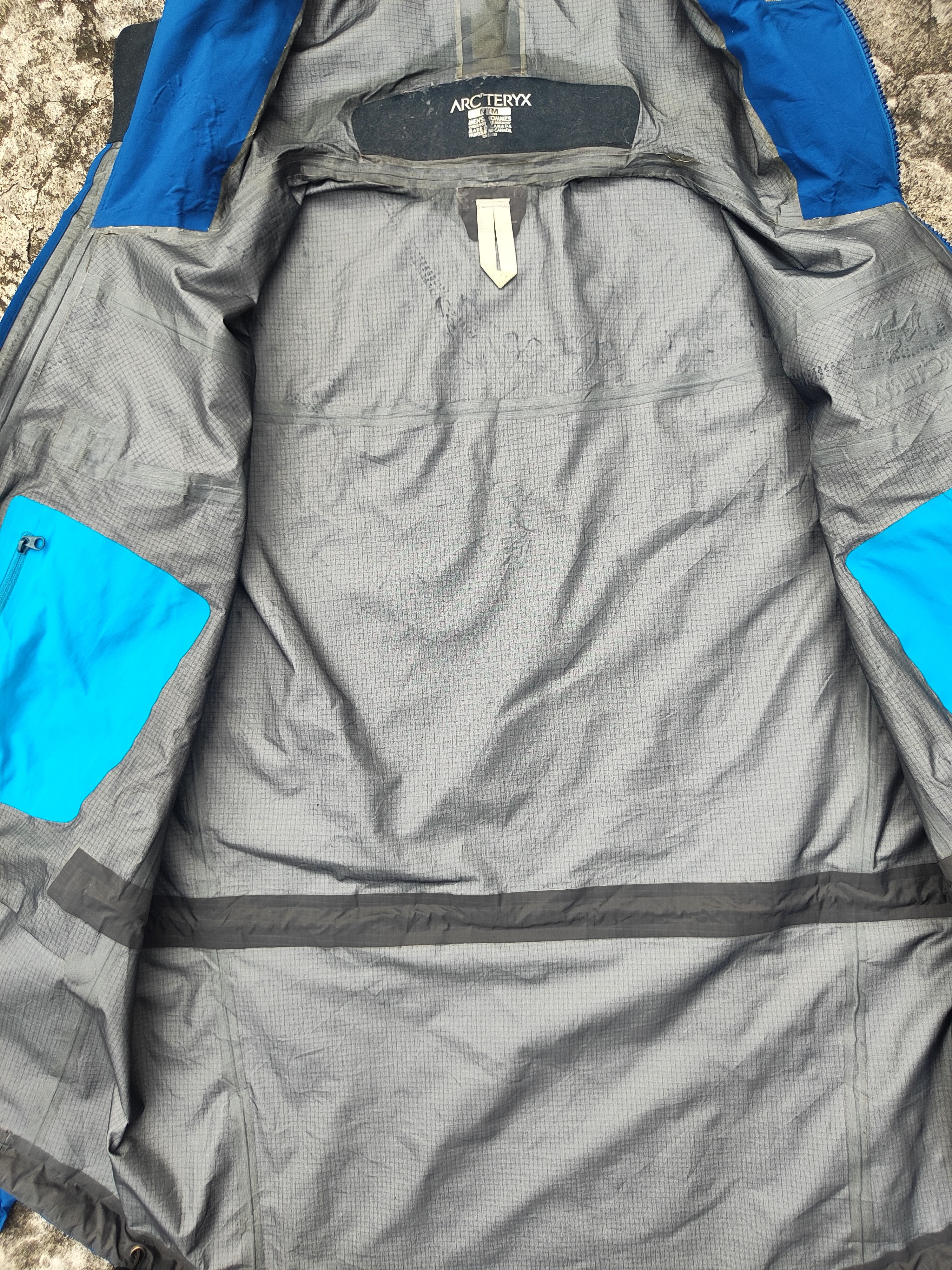 Arc'teryx Arcteryx Alpha SV Size US M / EU 48-50 / 2 - 5 Thumbnail