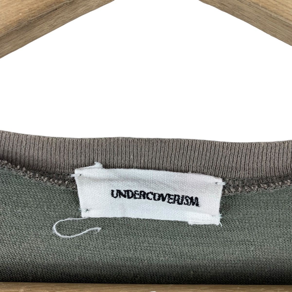 Japanese Brand × Undercover UNDERCOVERISM embroidery small logo simple tee Size US M / EU 48-50 / 2 - 3 Thumbnail