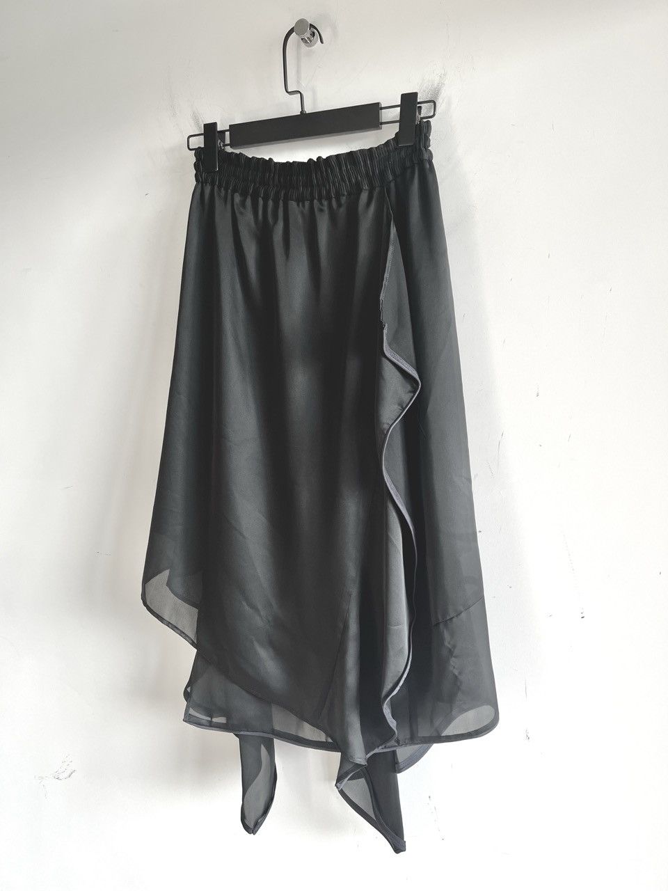 Sacai Sacai - Layered Asymmetry Midi Skirts Size 26" / US 2 / IT 38 - 4 Thumbnail