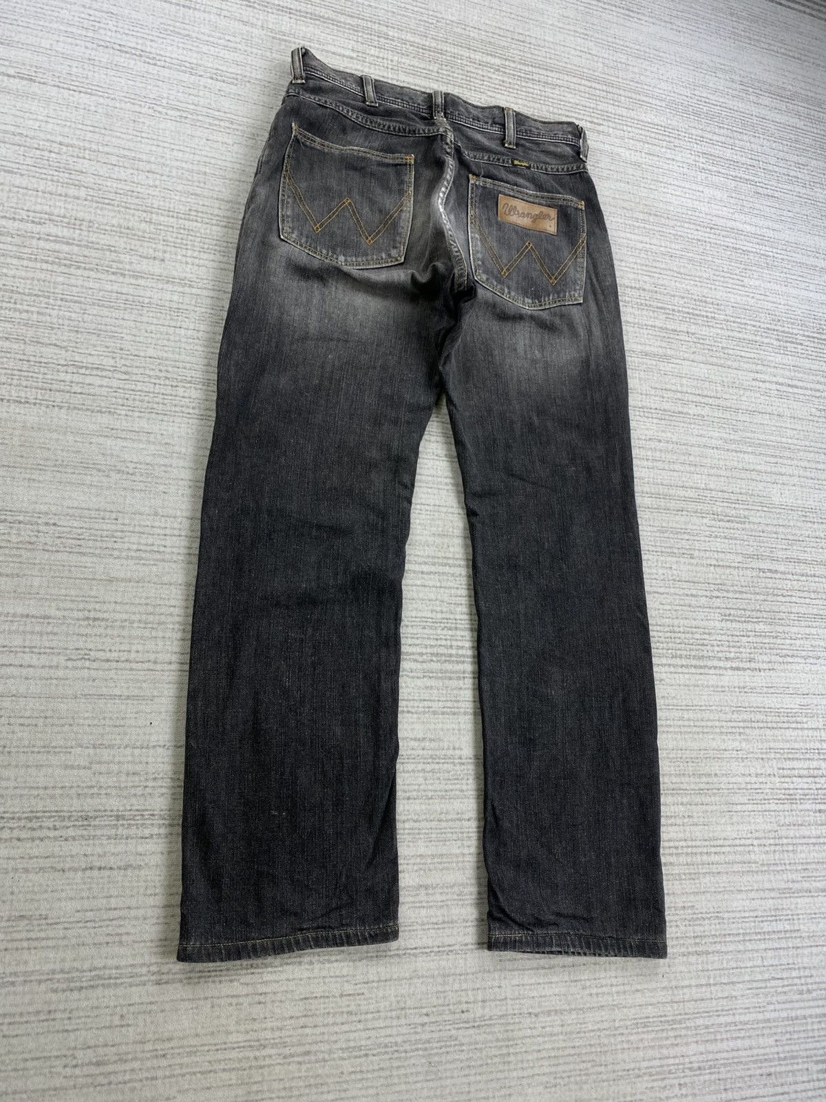 Japanese Brand × Vintage × Wrangler Vintage Wrangler Acid Grey Denim Jeans Size US 31 - 5 Thumbnail