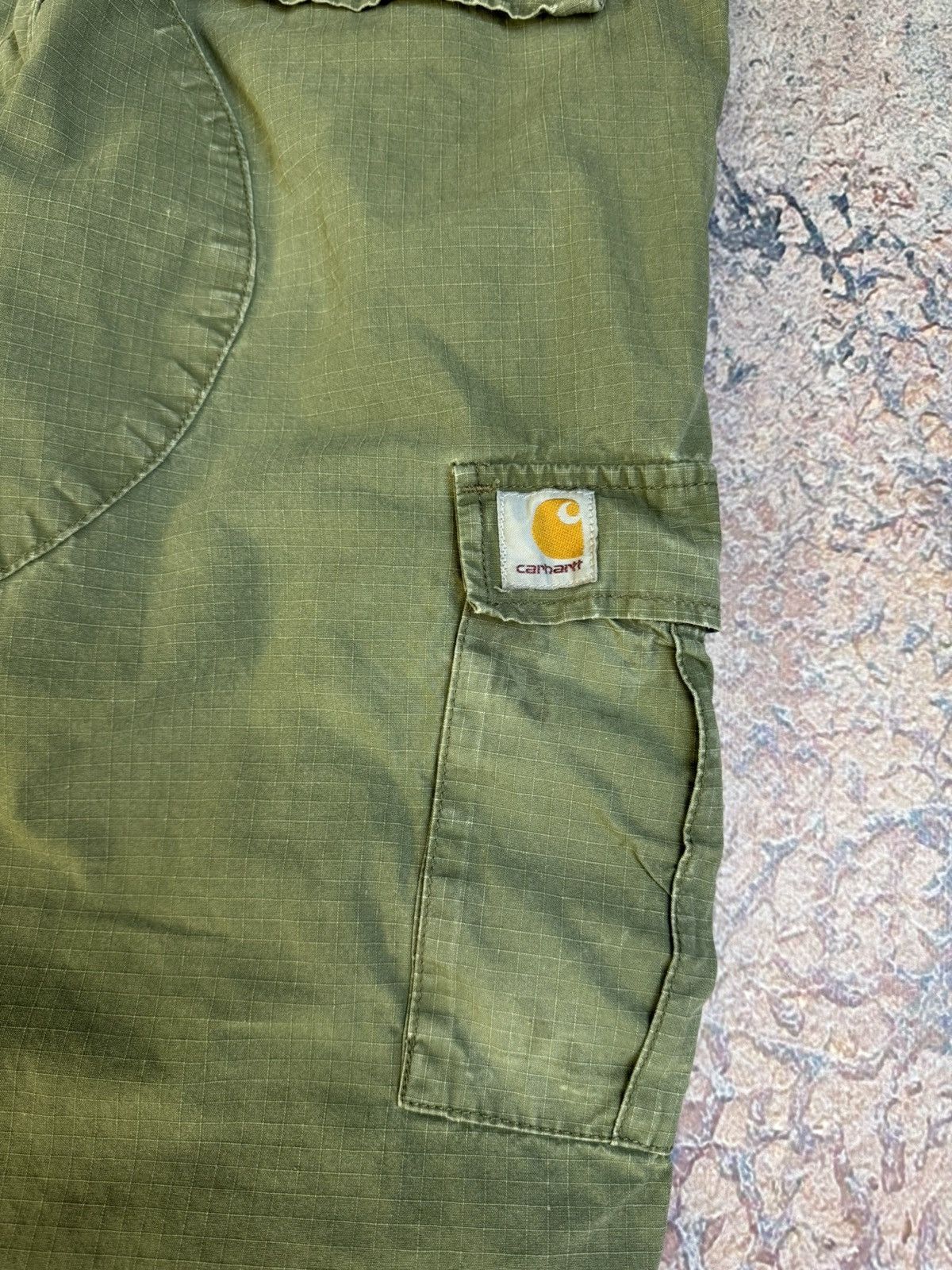 Carhartt × Vintage Carhartt vintage khaki cargo pants workwear size 31x30 Size US 31 - 5 Thumbnail