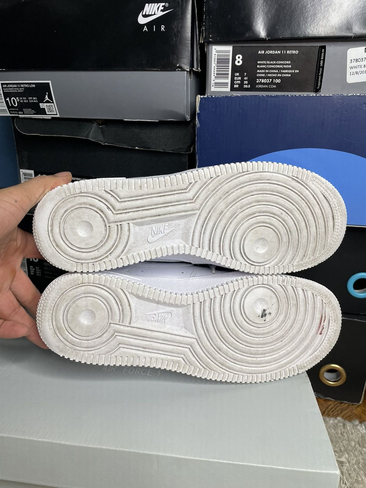 Nike Nike Air Force 1 Triple White Size US 9 / EU 42 - 8 Thumbnail