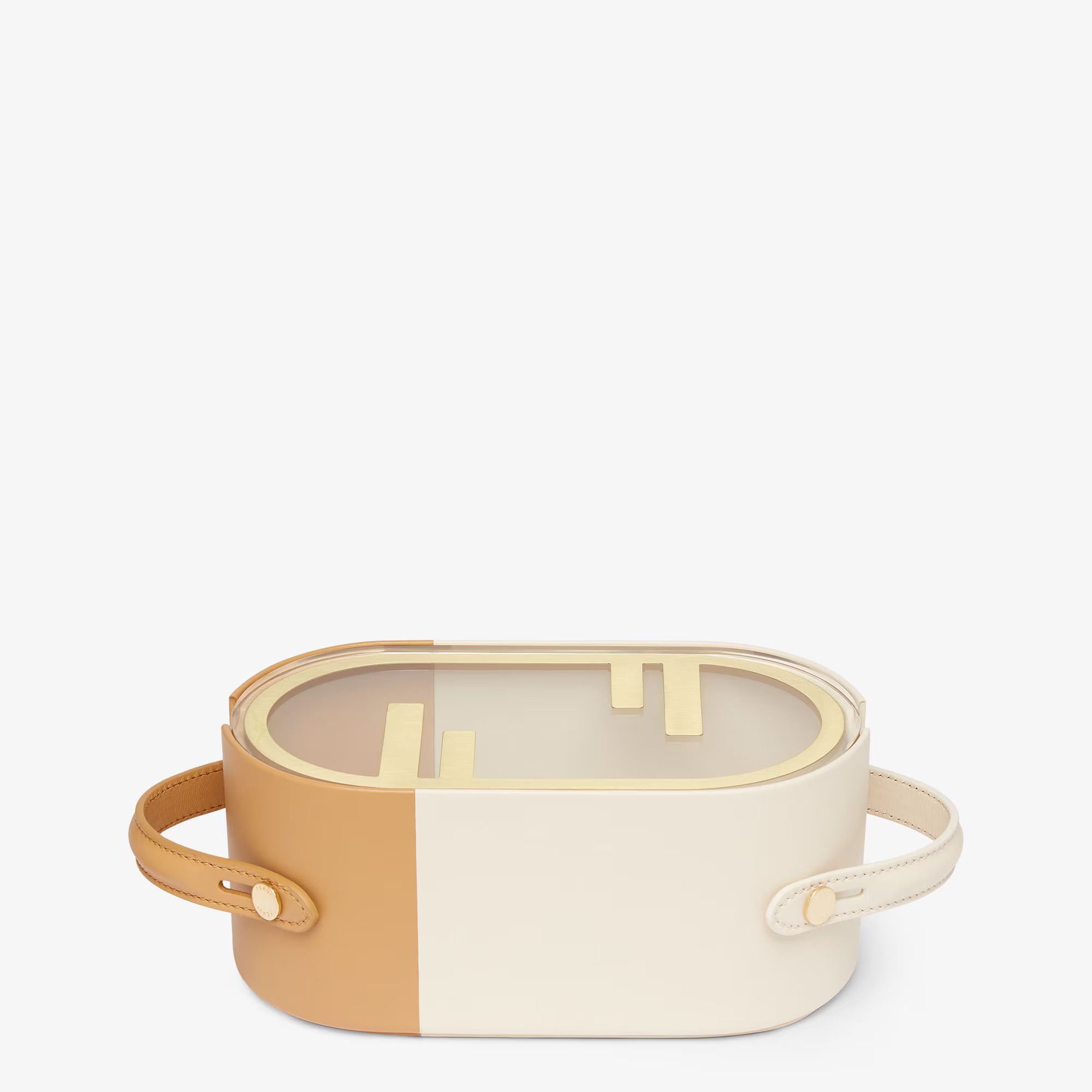 o1loc1c1225 Size: OS/Nappa Leather Box in Multicolor