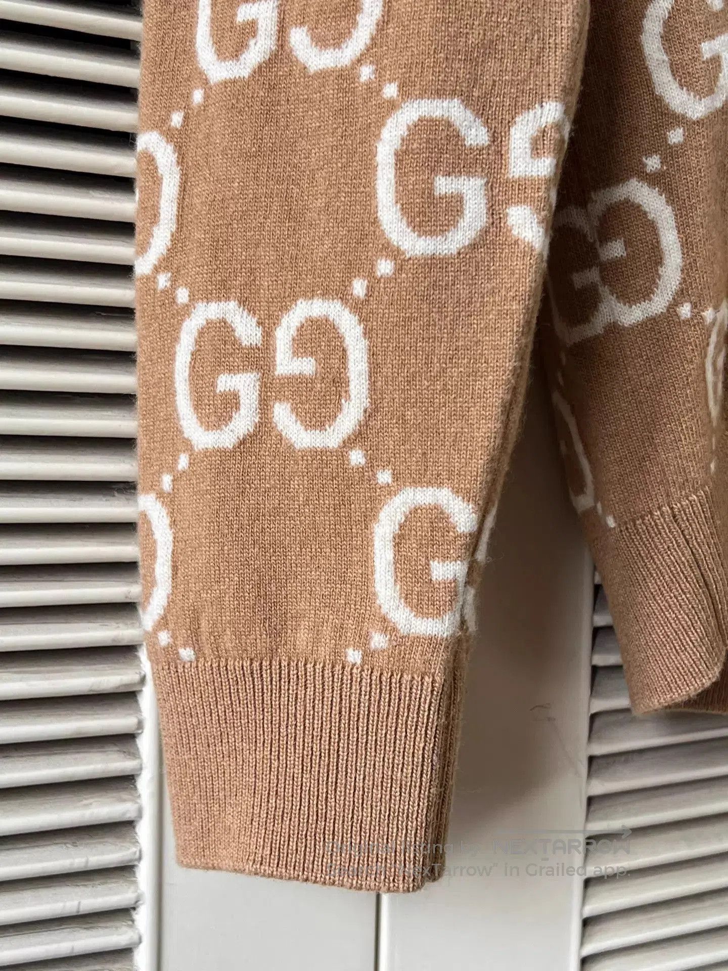 Gucci Brown Patterned Cardigan with Button Front . Size US S / EU 44-46 / 1 - 4 Thumbnail