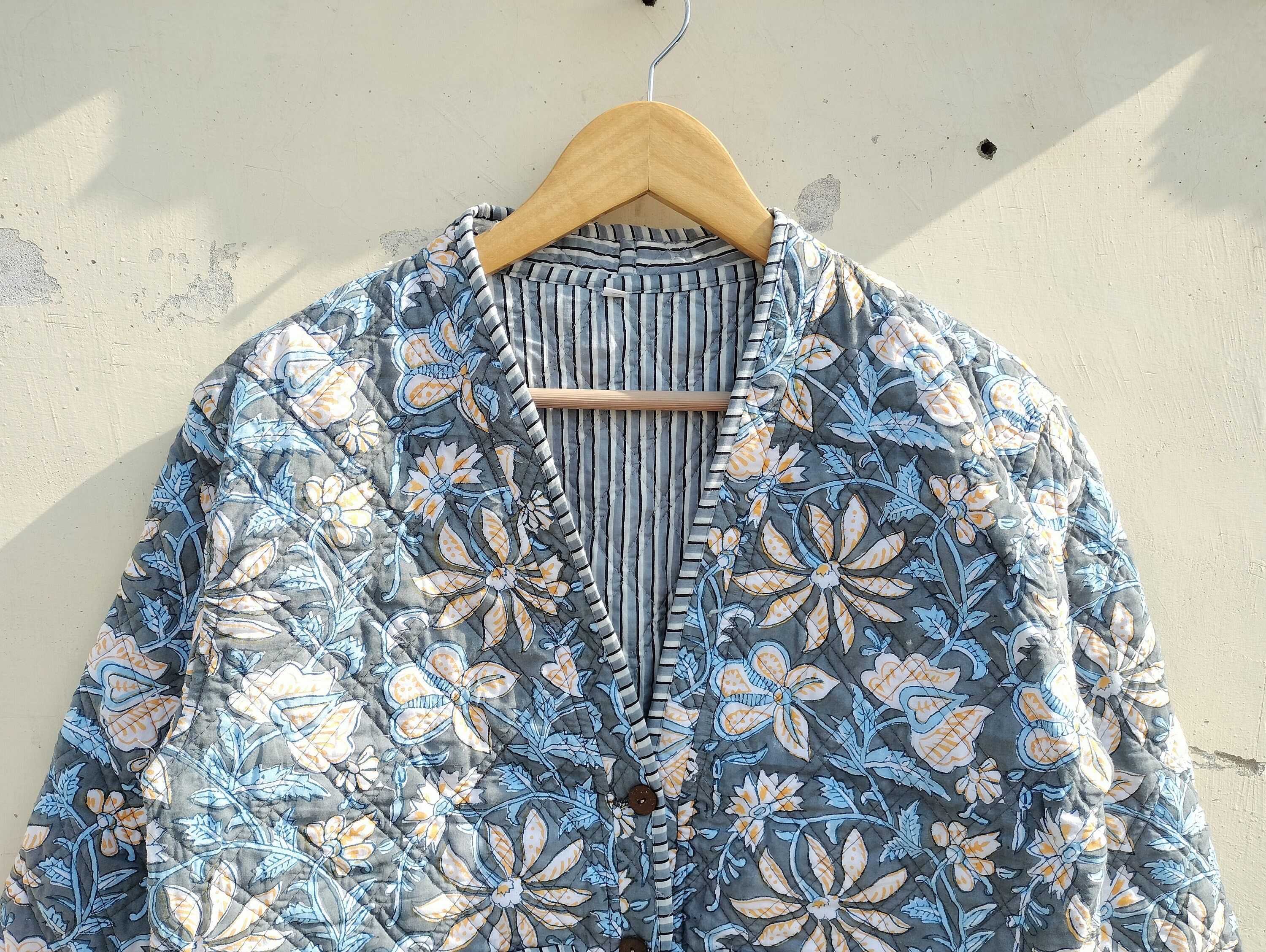 Vintage Handmade Cotton Quilted Jacket Reversible Jacket Size M / US 6-8 / IT 42-44 - 3 Thumbnail