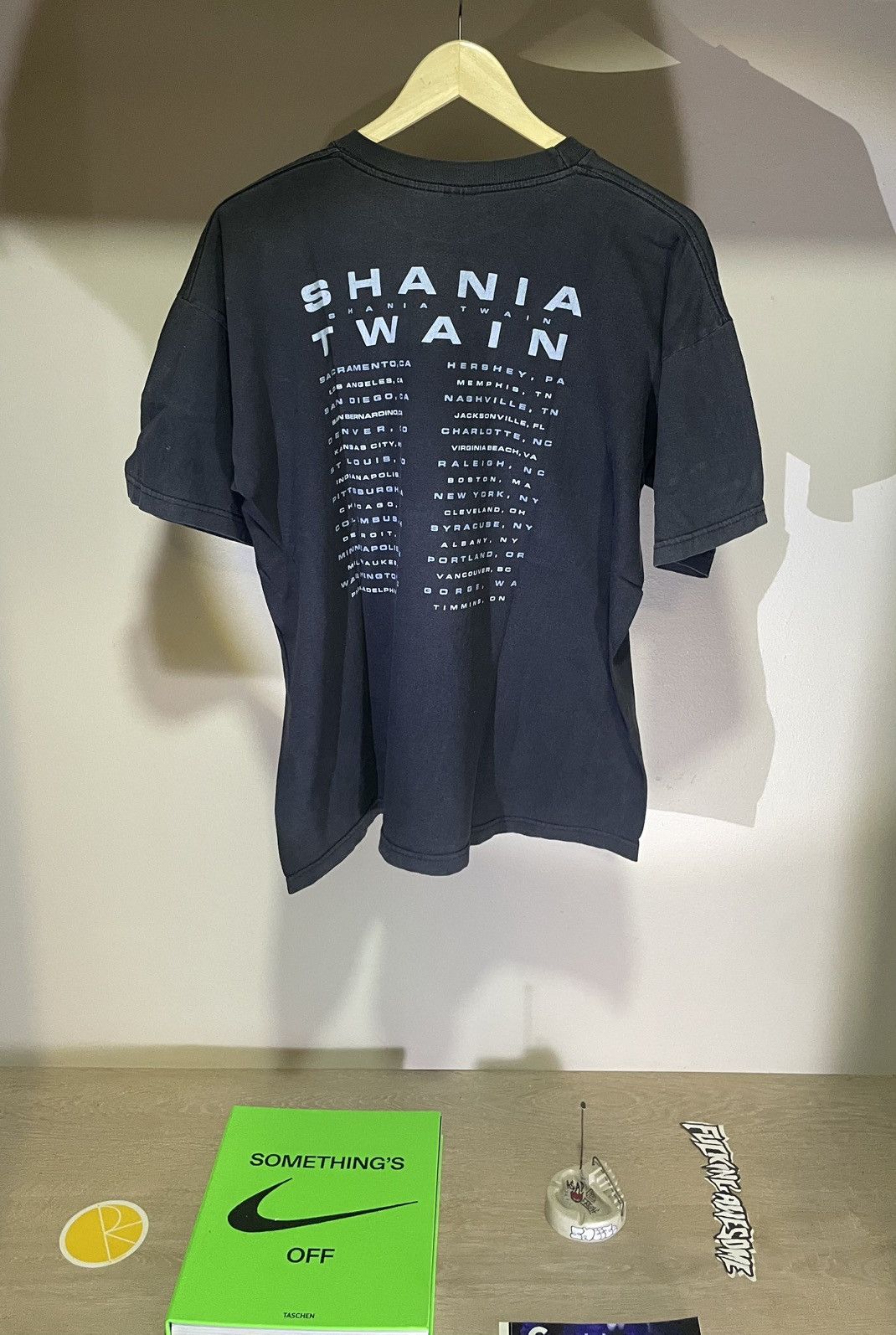 Vintage Shania Twain Vintage Tee Size US L / EU 52-54 / 3 - 4 Thumbnail