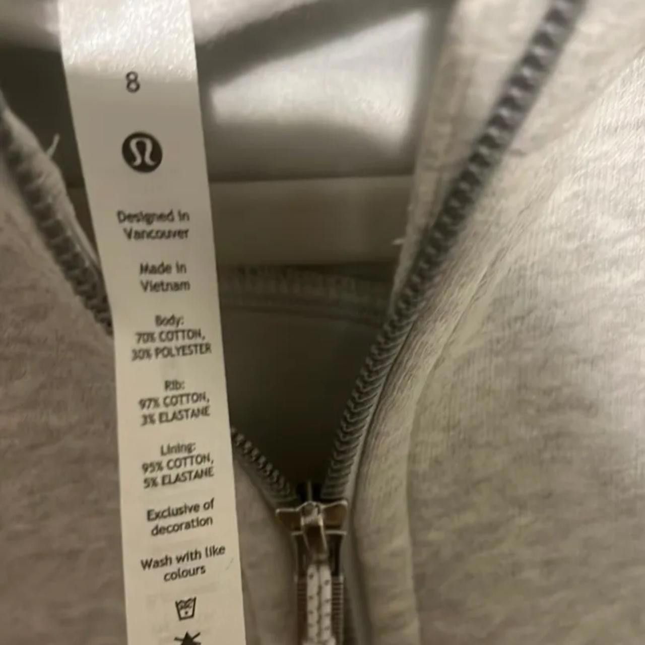 Designer Lululemon Jacket Full Zip Cropped Hoodie Size M / US 6-8 / IT 42-44 - 3 Thumbnail