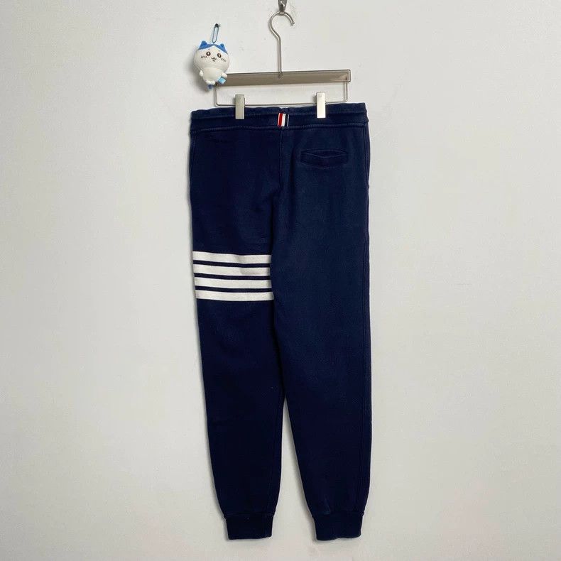 Thom Browne Thom Browne Dark blue four-striped sweatpants 2503-Nextarr Size US 31 - 4 Thumbnail