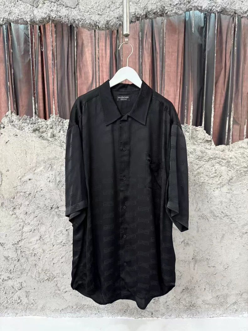 Balenciaga Balenciaga Silk Short Sleeve Shirt-2506 Size US M / EU 48-50 / 2 - 1 Thumbnail