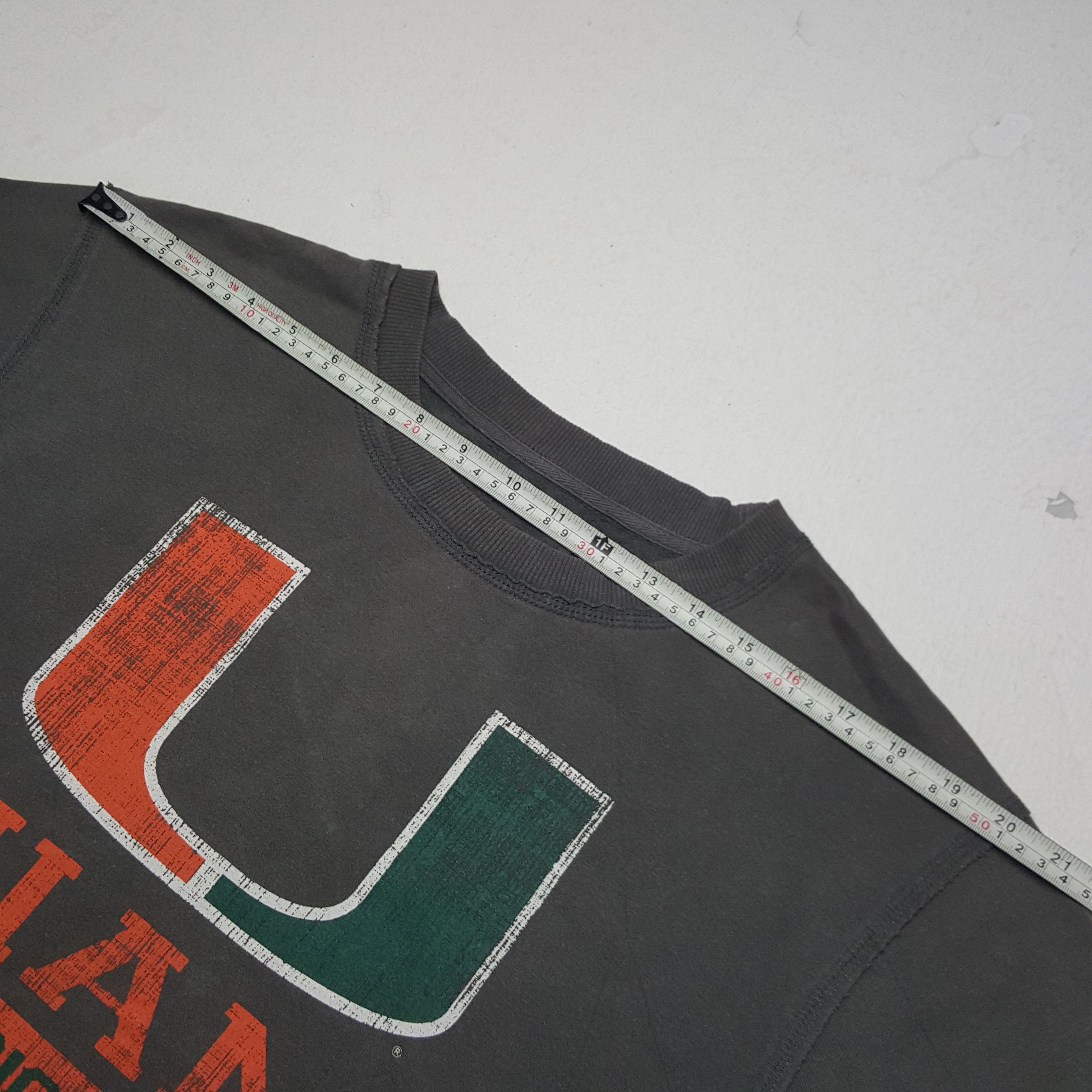 Colosseum Athletics × NFL × Vintage Vintage Miami Hurricanes American Football Team Sweatshirt Size US M / EU 48-50 / 2 - 7 Thumbnail