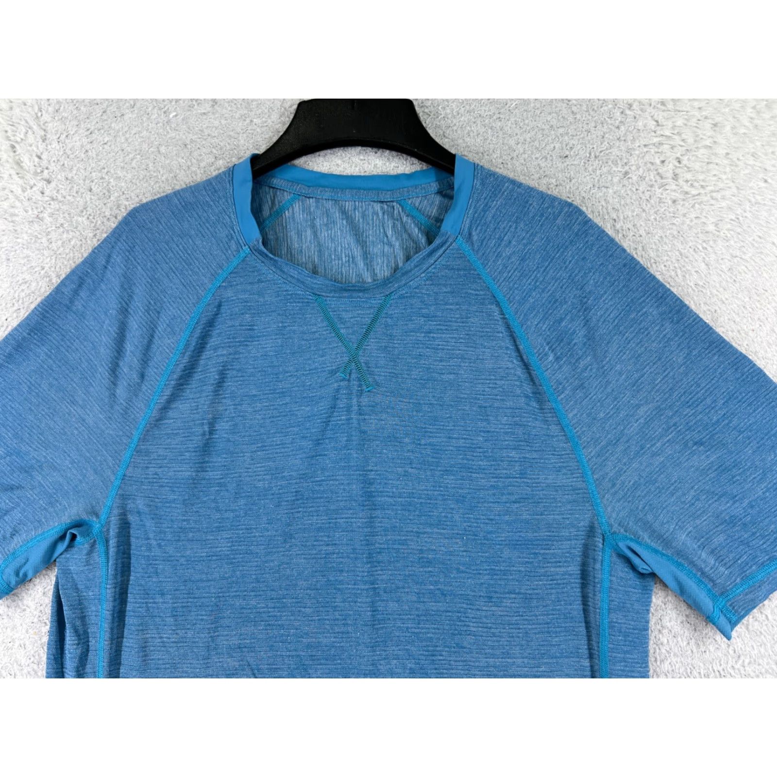 Lululemon Lululemon Shirt Men Medium Blue Metal Vent Short Sleeve Training Gym Run Size US M / EU 48-50 / 2 - 4 Thumbnail