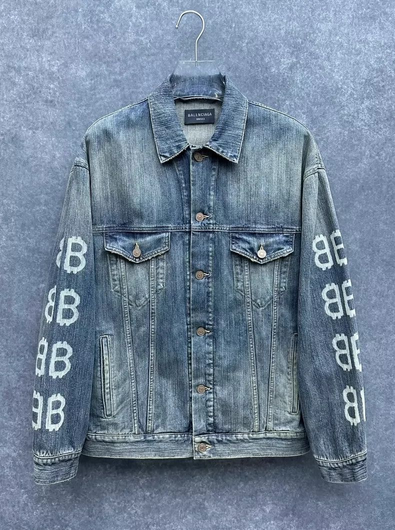 Balenciaga Bitcoin letter printed single-breasted lapel de