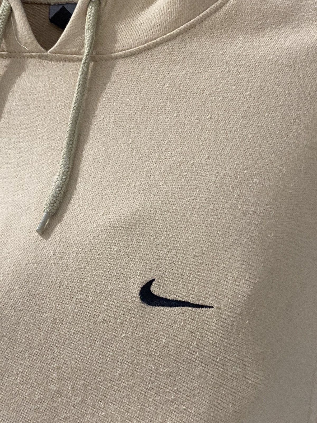 Nike × Vintage 💸NEED GONE💸Nike vintage y2k small swoosh cream hoodie Size US L / EU 52-54 / 3 - 5 Thumbnail