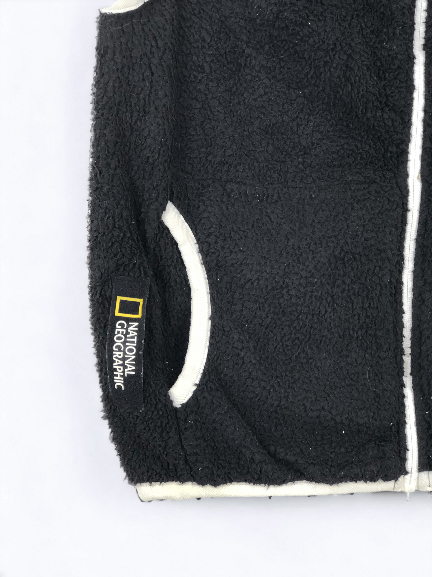 Other Vintage National Geographic Fleece Zipper Up Vest JA0007 Size US M / EU 48-50 / 2 - 8 Thumbnail