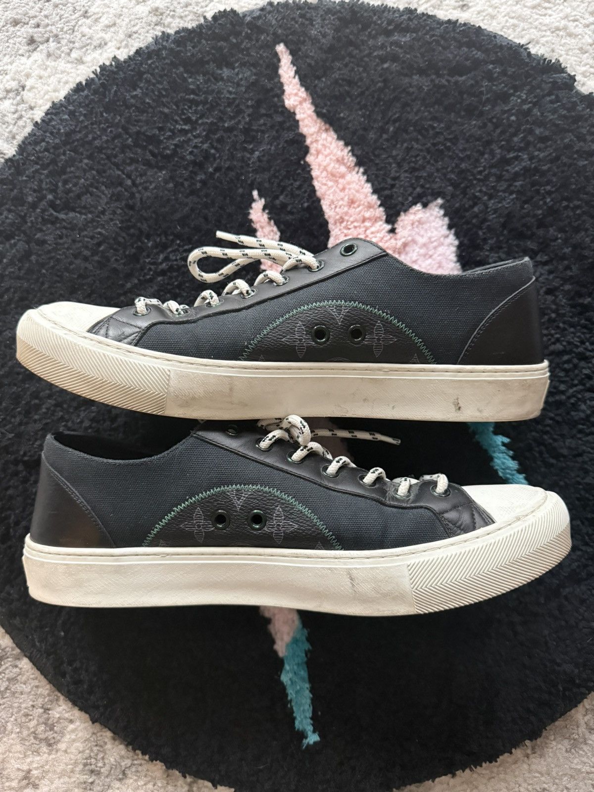 Louis Vuitton Louis Vuitton Forever Tattoo Low Top Sneakers Size US 9 / EU 42 - 4 Thumbnail