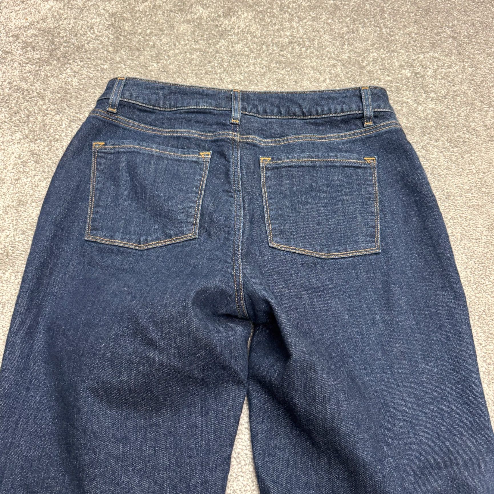 Vintage L.L. Bean Classic Fit Jeans Womens 10 Blue Dark Wash Lined Straight Leg Denim Size 30" / US 8 / IT 44 - 4 Thumbnail