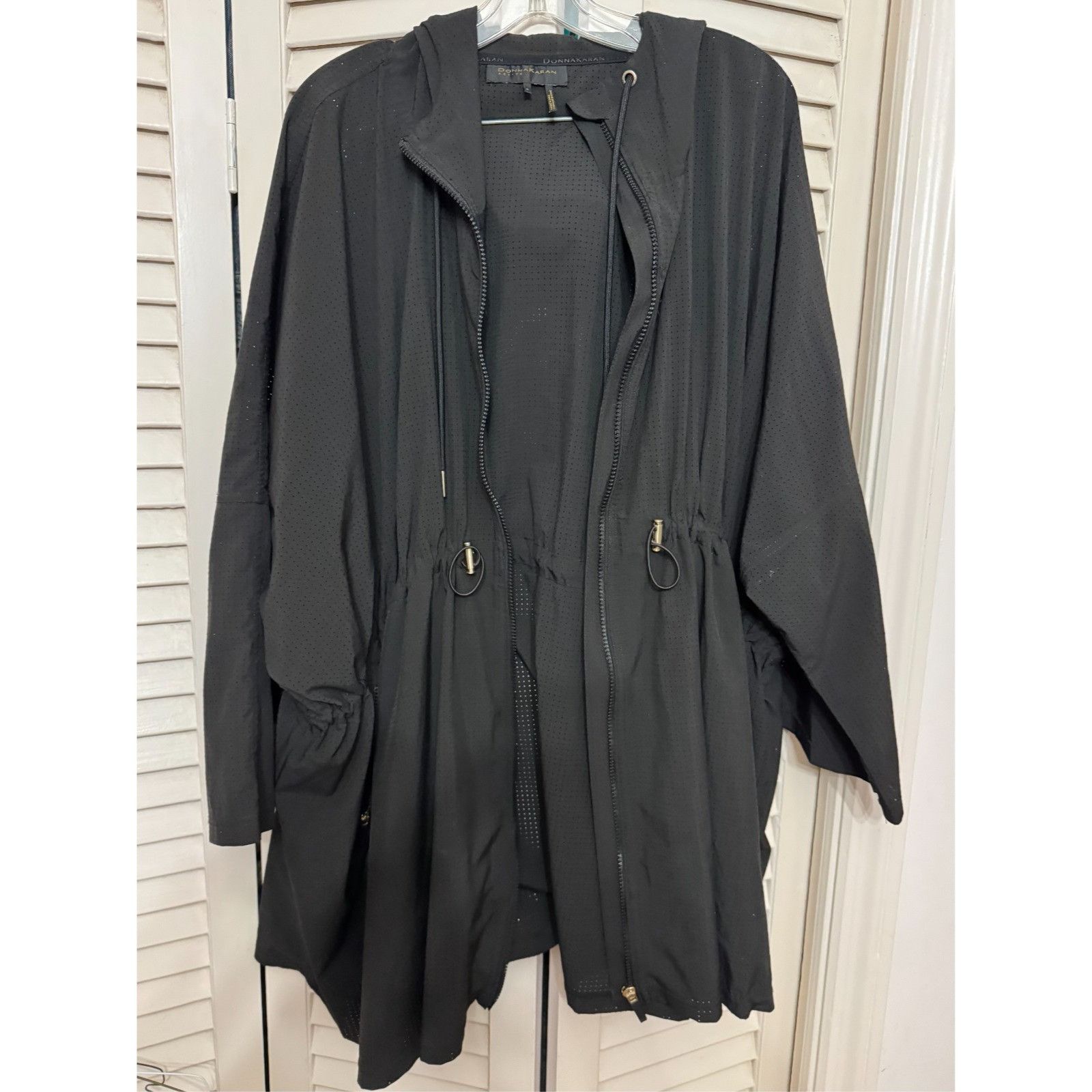 Donna Karan Donna Karen Perforated Mesh Hooded Jacket Coat size XL Size XL / US 12-14 / IT 48-50 - 2 Thumbnail
