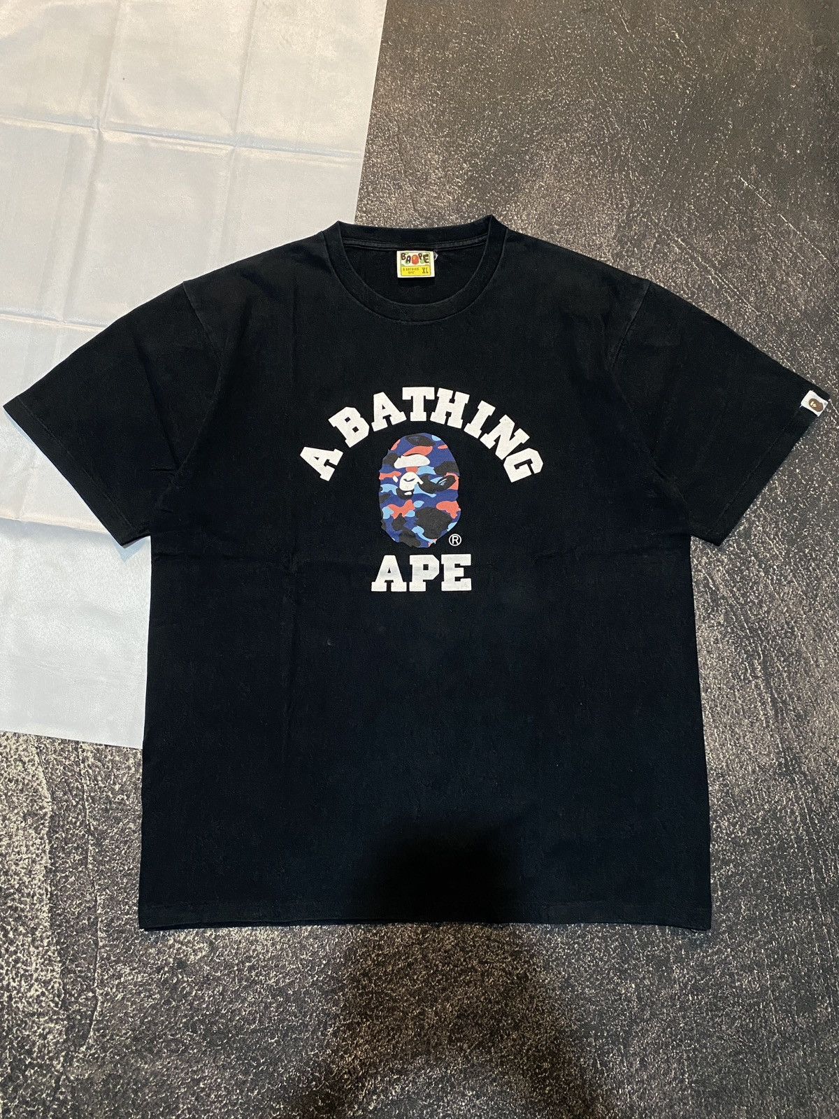 Bape Bape Tshirt Size US XL / EU 56 / 4 - 1 Thumbnail