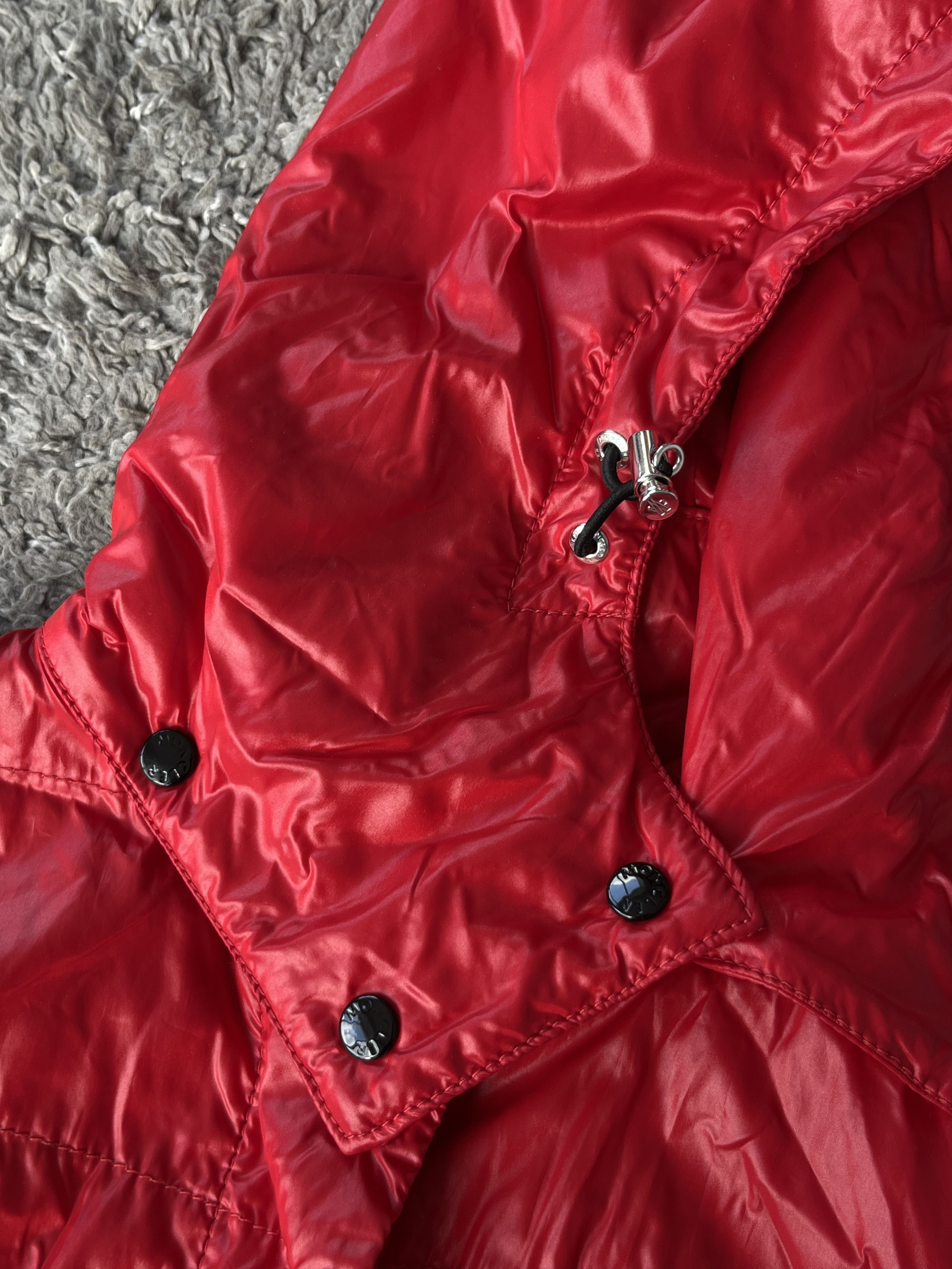 Moncler MONCLER SHINY Vintage Women Light Jacket Big Logo Very Rare Size M / US 6-8 / IT 42-44 - 12 Thumbnail