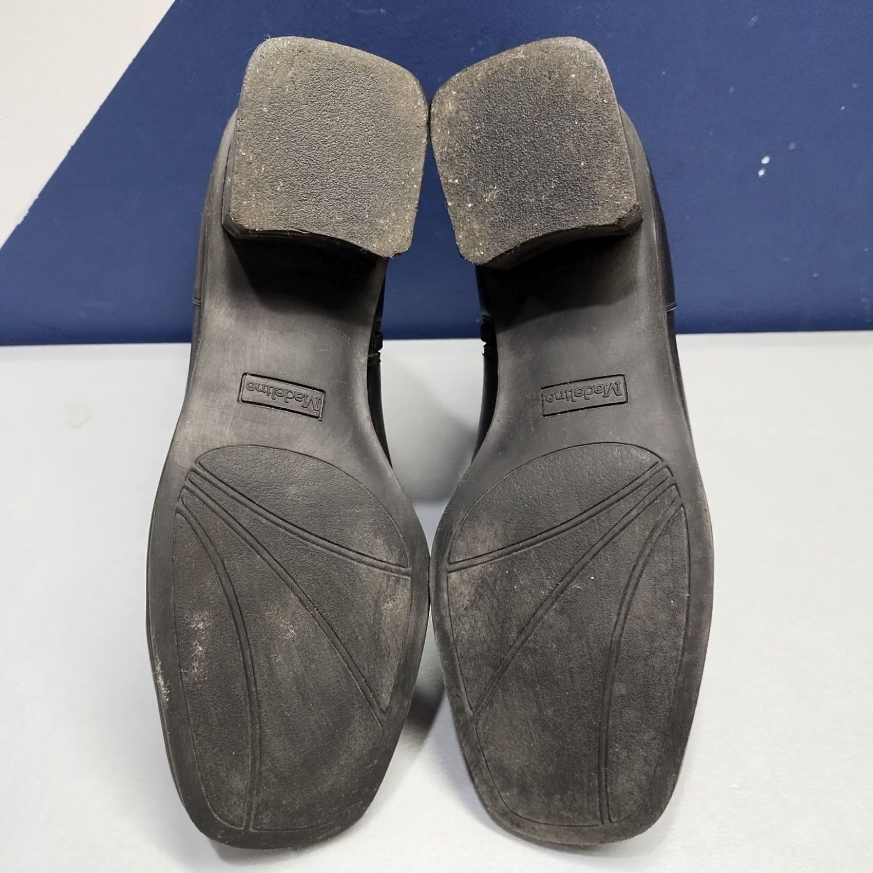 Vintage Madeline Womens Bootie Shoes 9M Black Leather Square Toe Block Heel Side Zip Size US 9 / IT 39 - 7 Thumbnail