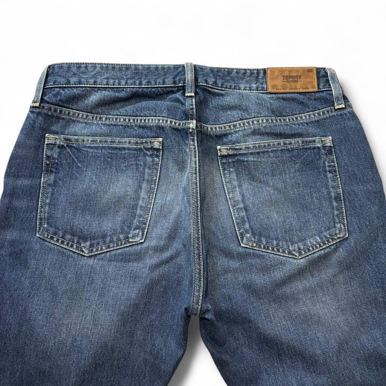 Tommy Hilfiger Vintage Tommy Hilfiger Faded Blue Straight Leg Denim Jeans Size US 34 / EU 50 - 8 Thumbnail