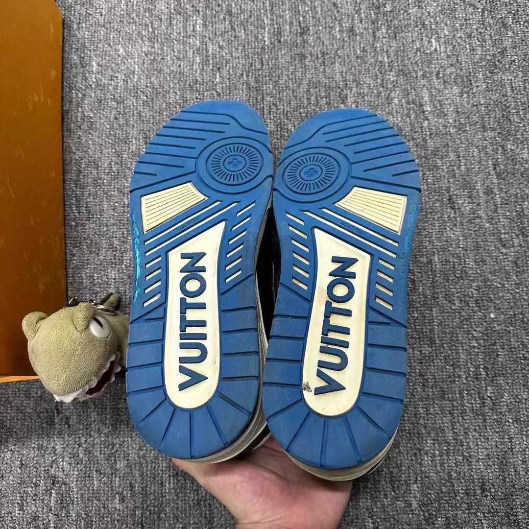 Louis Vuitton LV x Fragment Design 43.5 US 95 New with box Size US 10.5 / EU 43-44 - 6 Thumbnail