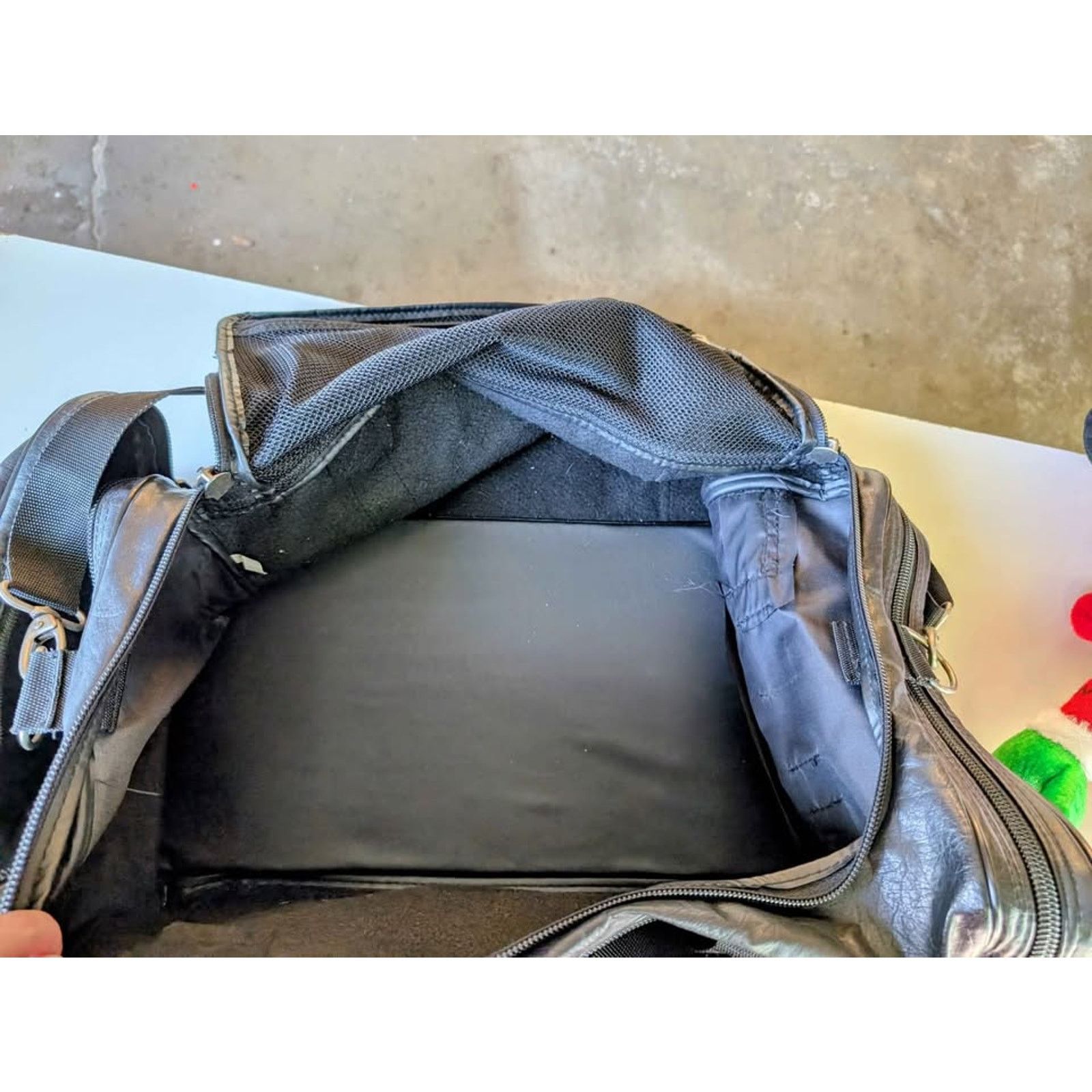 Champion Vintage Champion Leather Duffel Bag Size ONE SIZE - 9 Thumbnail