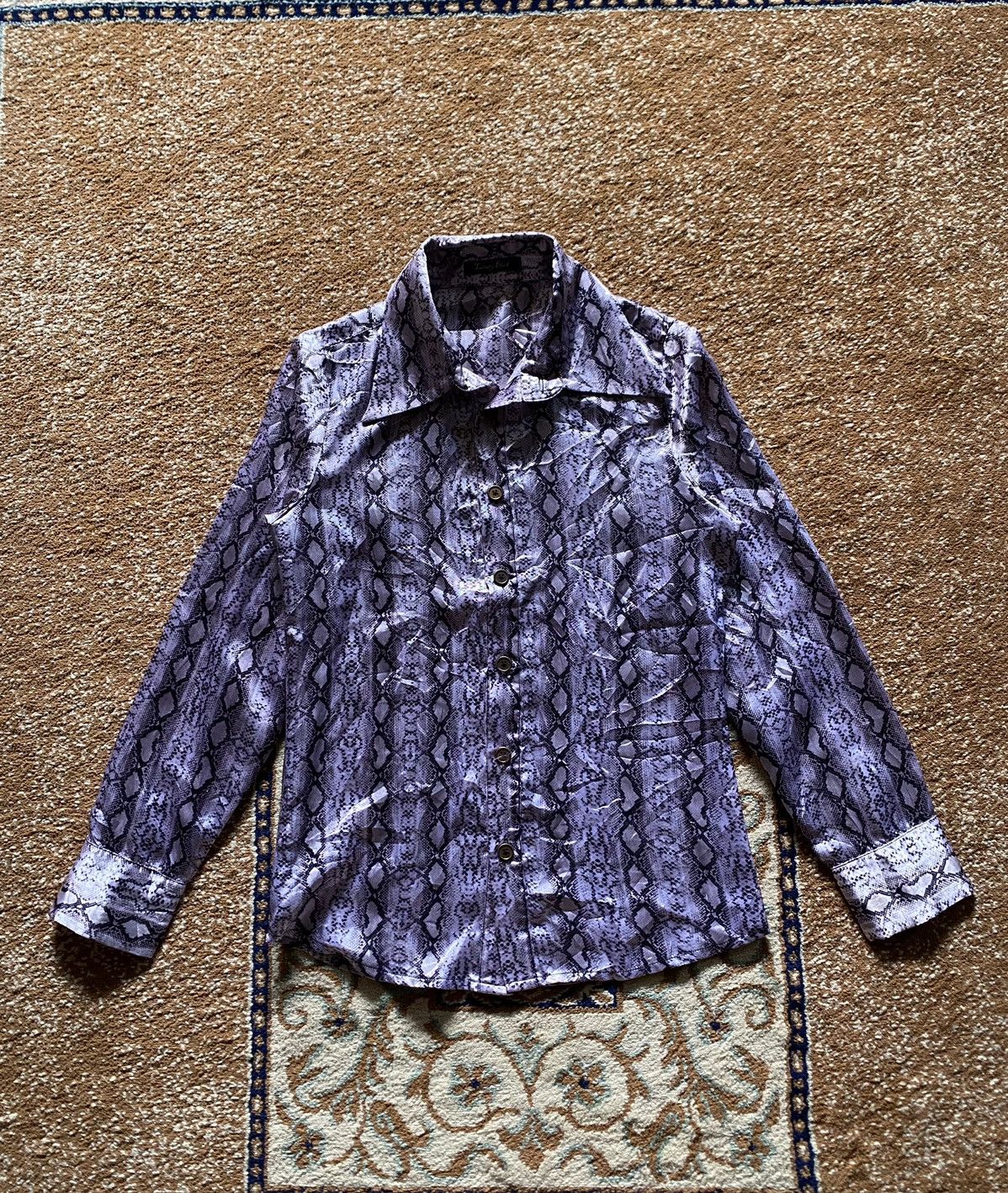トップス TORNADO MART python design shirt LL Tornado Mart Tornado mart snakeskin shirt | Grailed