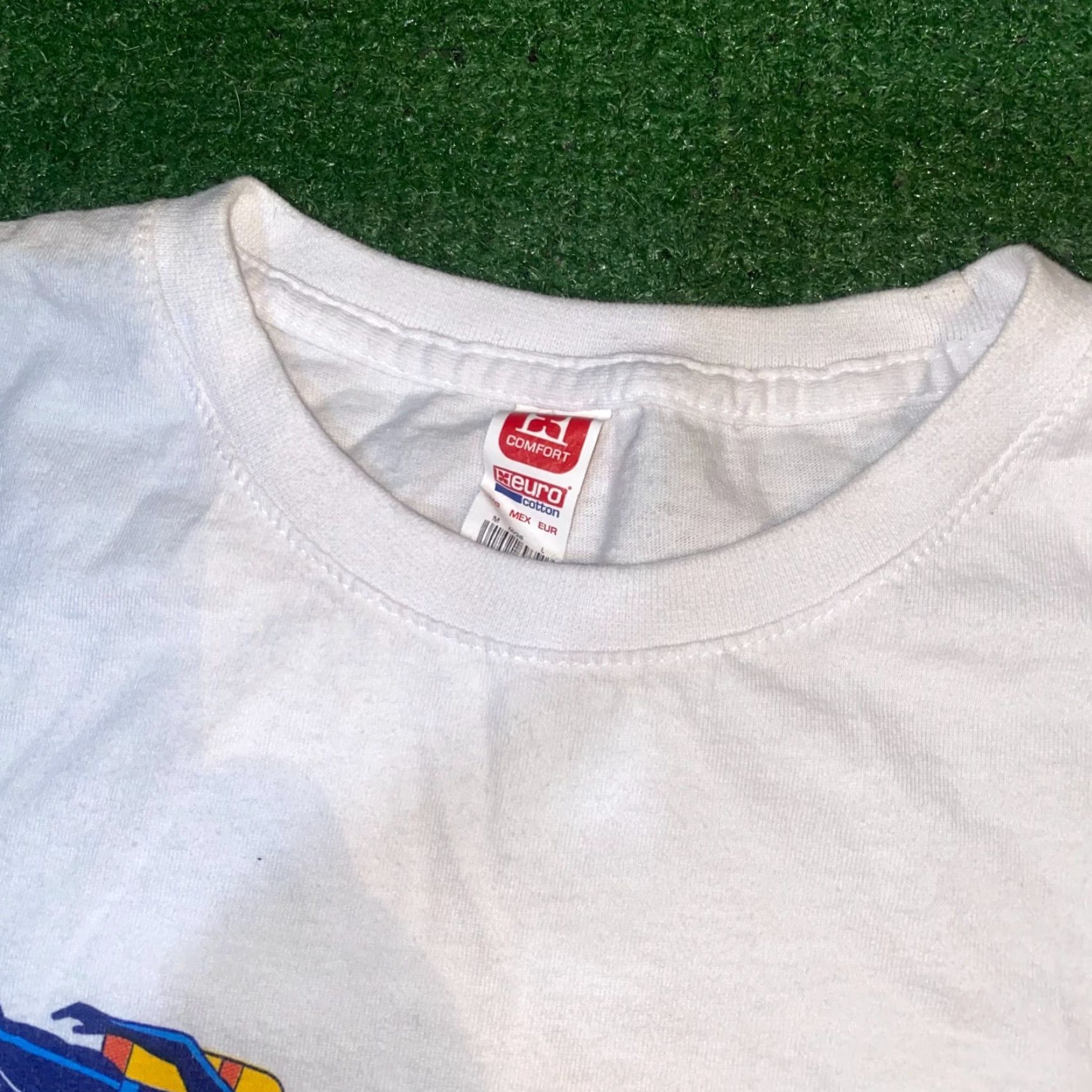 Vintage VINTAGE La iguana Cozumel Mexico Scuba Diving Fish Graphic Tshirt - S Size US S / EU 44-46 / 1 - 3 Thumbnail