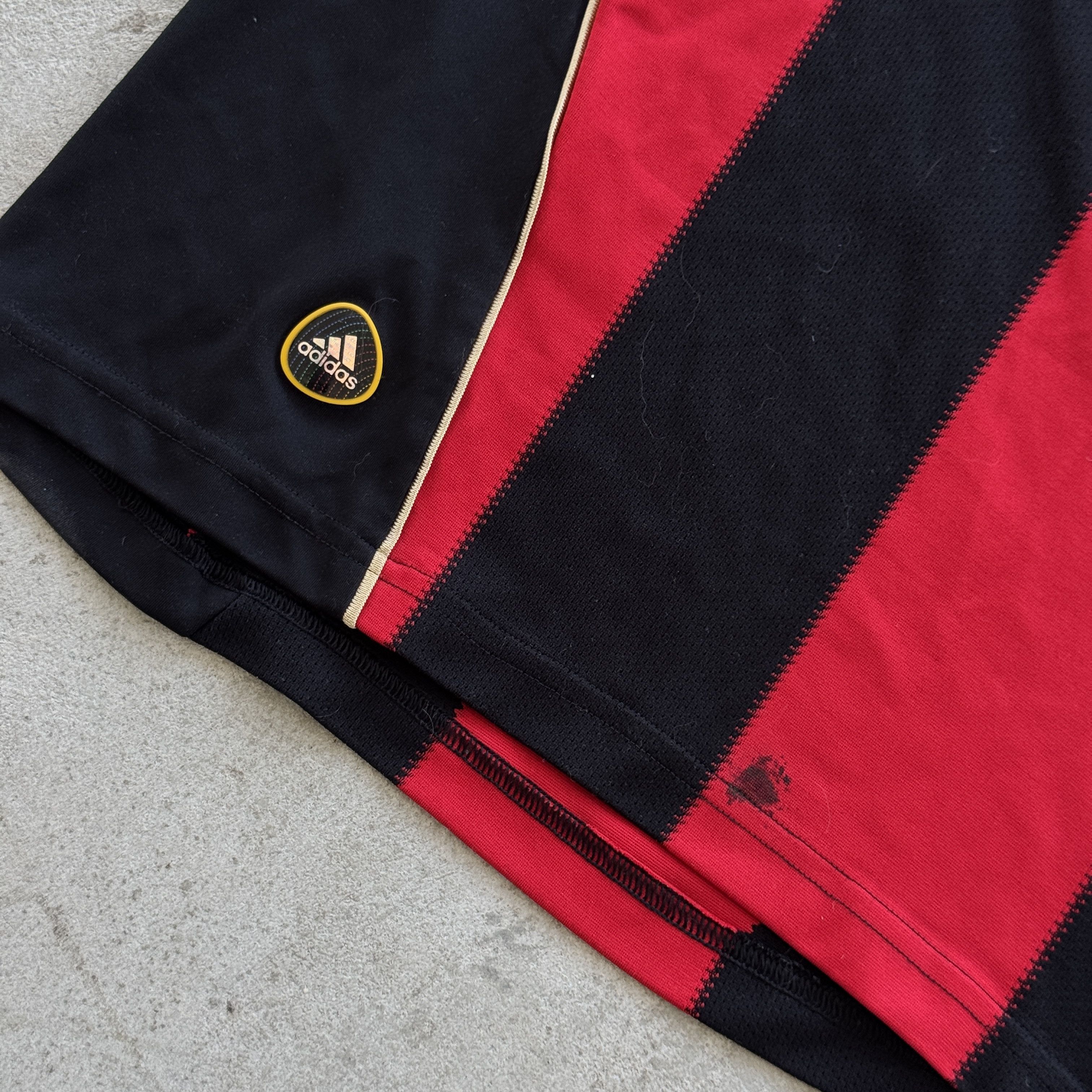 Adidas Adidas AC Milan 2010 2011 Home Football Jersey Shirt M Size US M / EU 48-50 / 2 - 5 Thumbnail