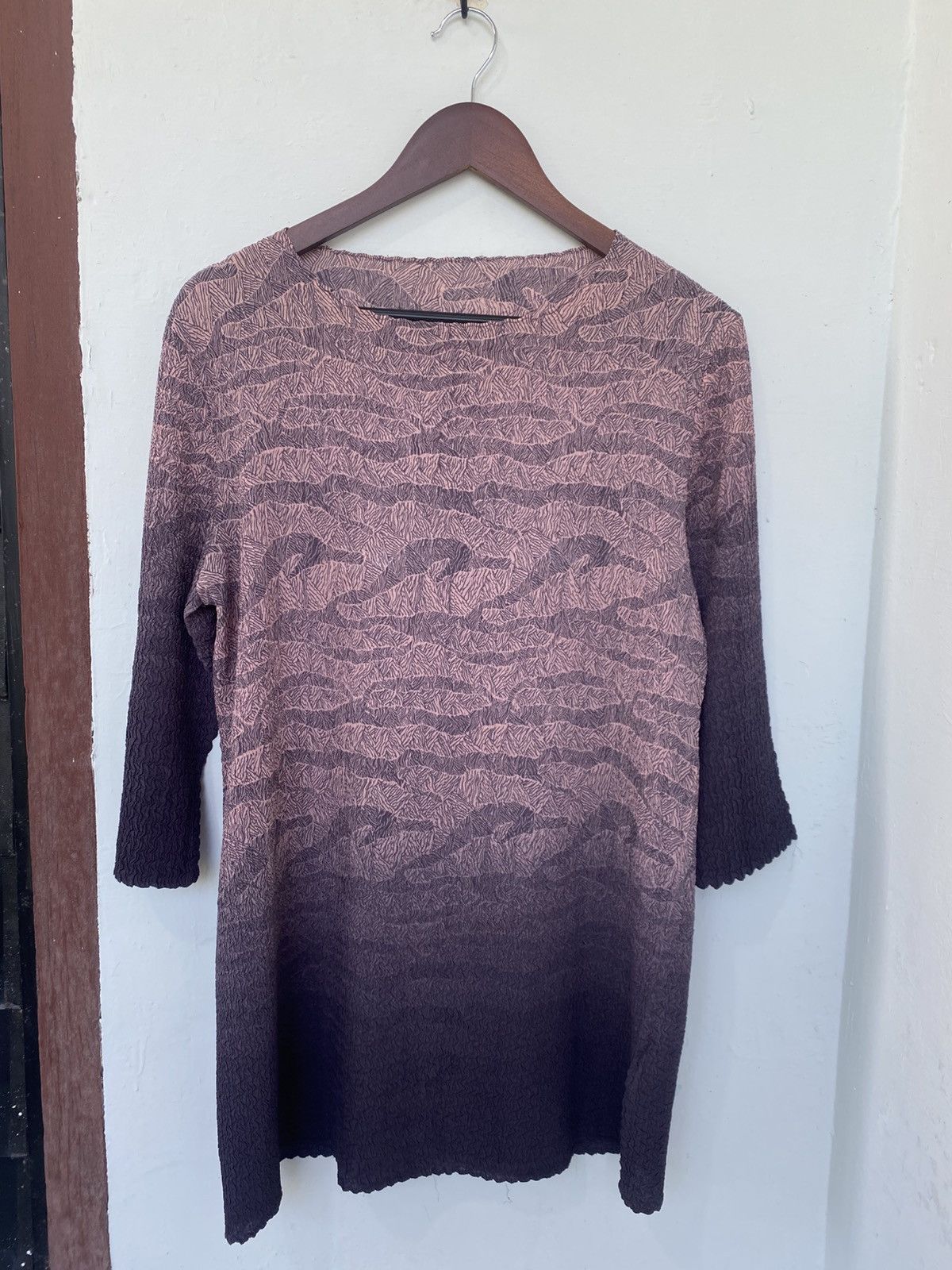 Issey Miyake × Japanese Brand × Pleats Please Issey Miyake Rare Item Issey Miyake Pleatsme T shirt Blouses Size L / US 10 / IT 46 - 1 Thumbnail