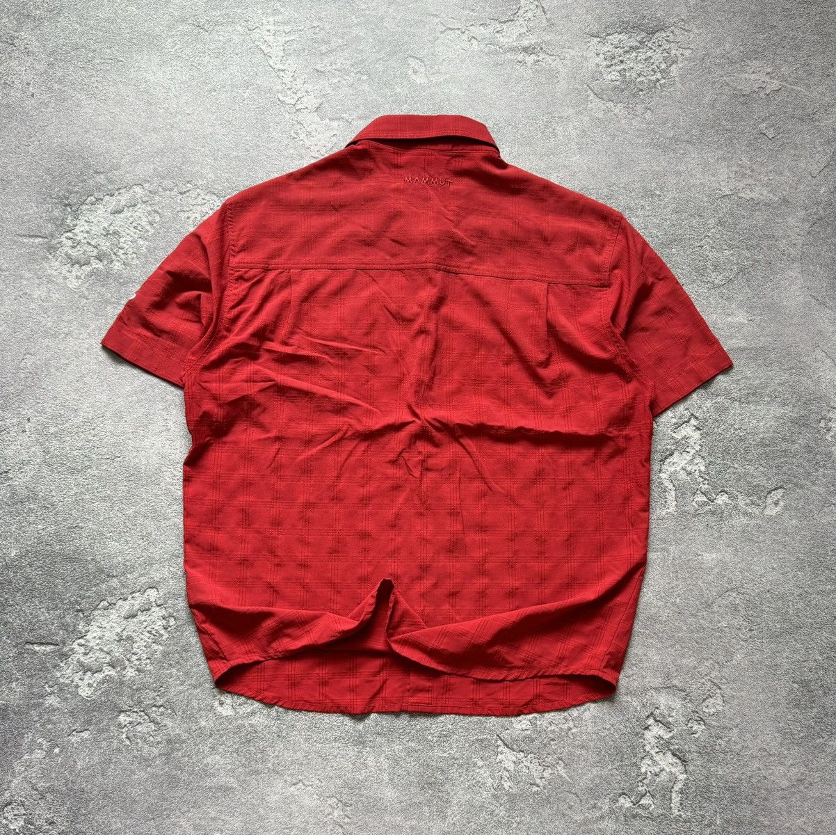 Mammut Mammut L red button up shirt outdoor polo tee T-shirt Size US L / EU 52-54 / 3 - 10 Thumbnail