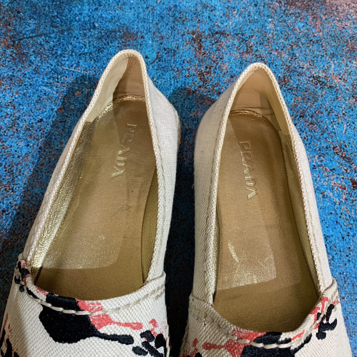 Prada Prada Slips On Size 39 Size US 9 / IT 39 - 13 Thumbnail