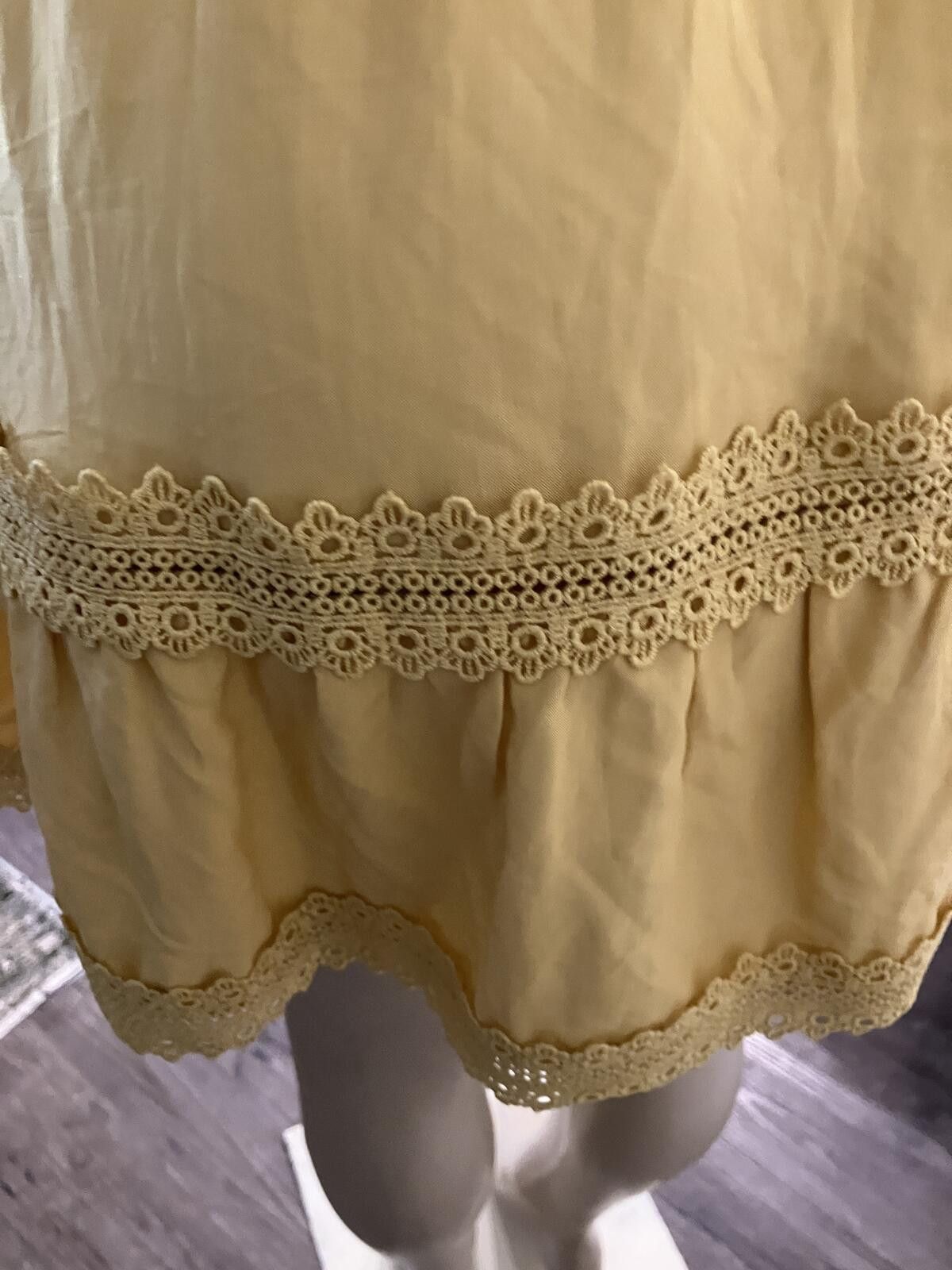 Other NWT Topshop Yellow Lace Trim Smocked Waist Dress Size XS / US 0-2 / IT 36-38 - 8 Thumbnail