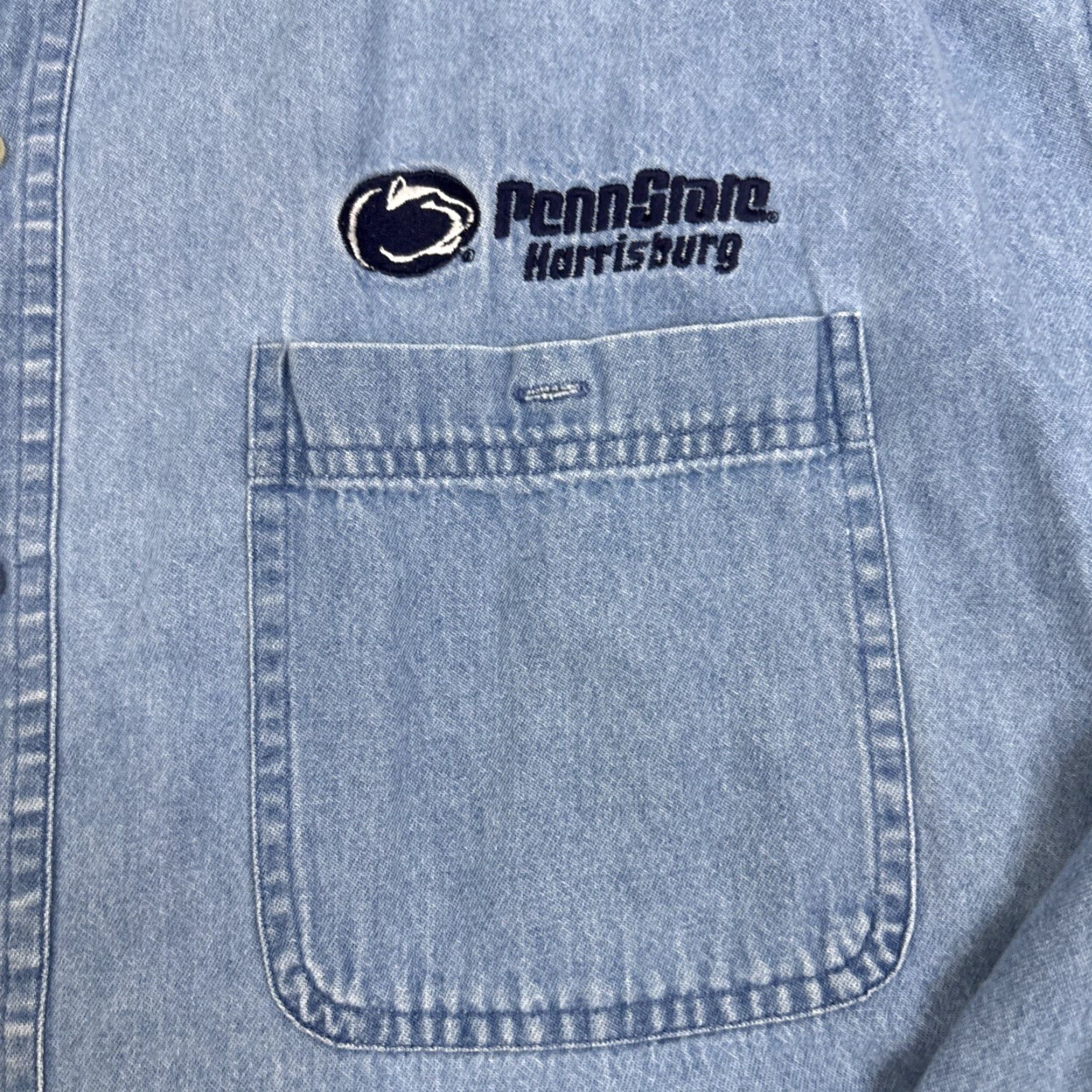 Penn VINTAGE? (No) Tri-Mountain Penn State Harrisburg Denim Button-Down Shirt 2XL Men Blue Long Sleeve Button-Up Shirt Size US XXL / EU 58 / 5 - 3 Thumbnail
