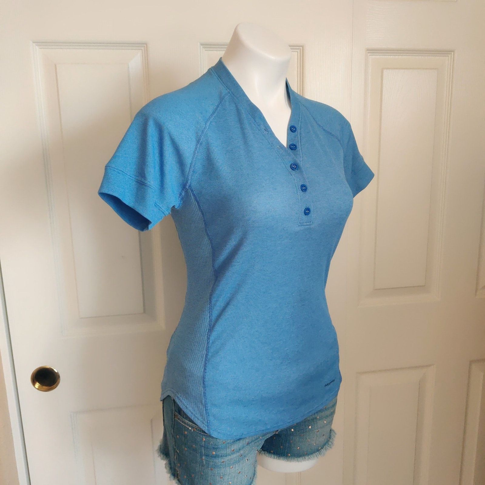 Patagonia Patagonia blue waffle knit henley short sleeve shirt sz M Size M / US 6-8 / IT 42-44 - 3 Thumbnail