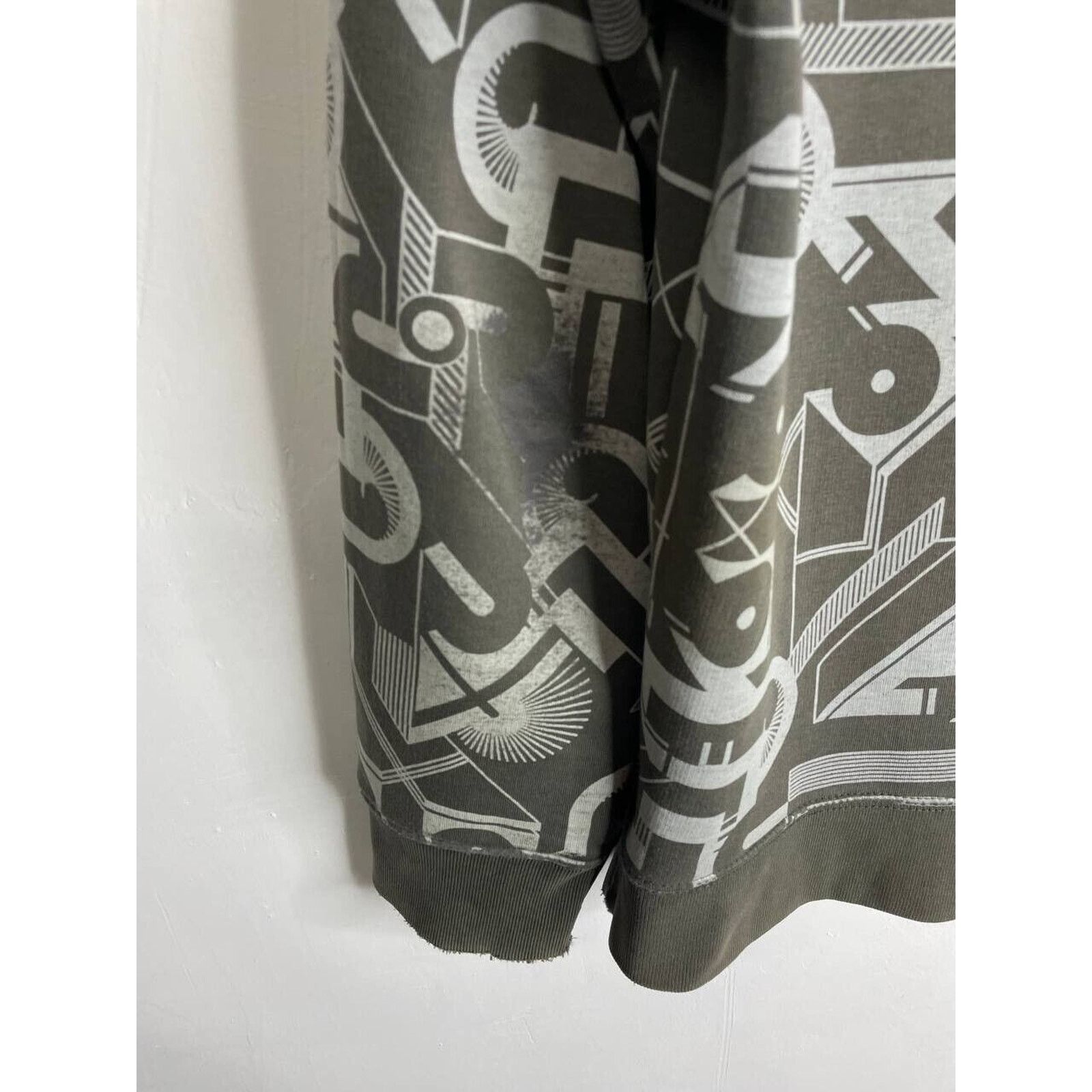 O'Neill × Vintage O’Neill Hoodie Size L Graphic Print Gray Pullover Hoodie Size US L / EU 52-54 / 3 - 6 Thumbnail
