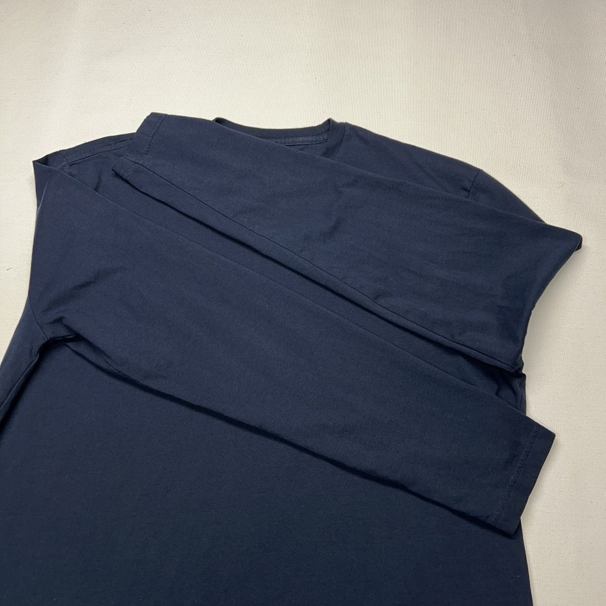 Apple Apple Employee Tee Shirt Blue Long Sleeve Uniform Logo Navy Size US L / EU 52-54 / 3 - 5 Thumbnail