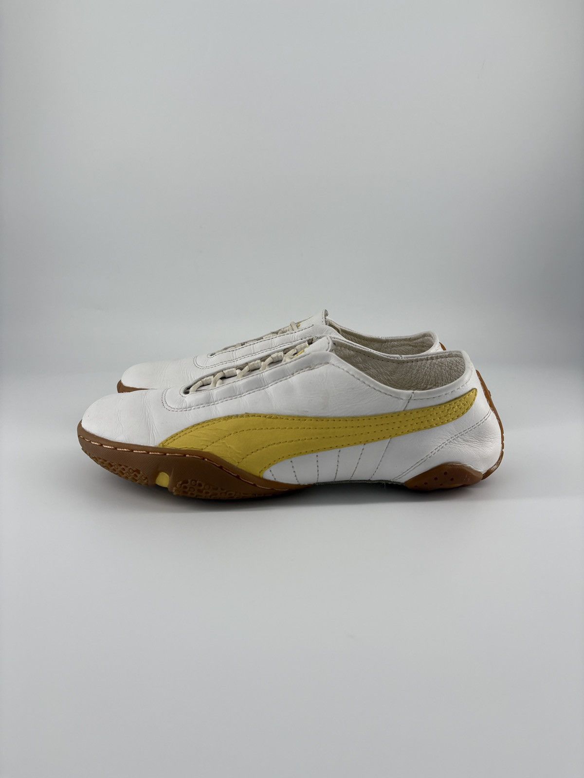Puma Puma 2000s vintage real leather sneakers Y2K mostro Size US 5 / EU 37 - 3 Thumbnail