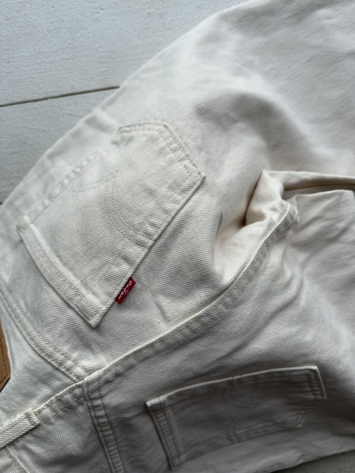 Levi's WHITE🚨Vintage 90s Levis Jeans 597 02 y2k Denim Size US 28 / EU 44 - 7 Thumbnail