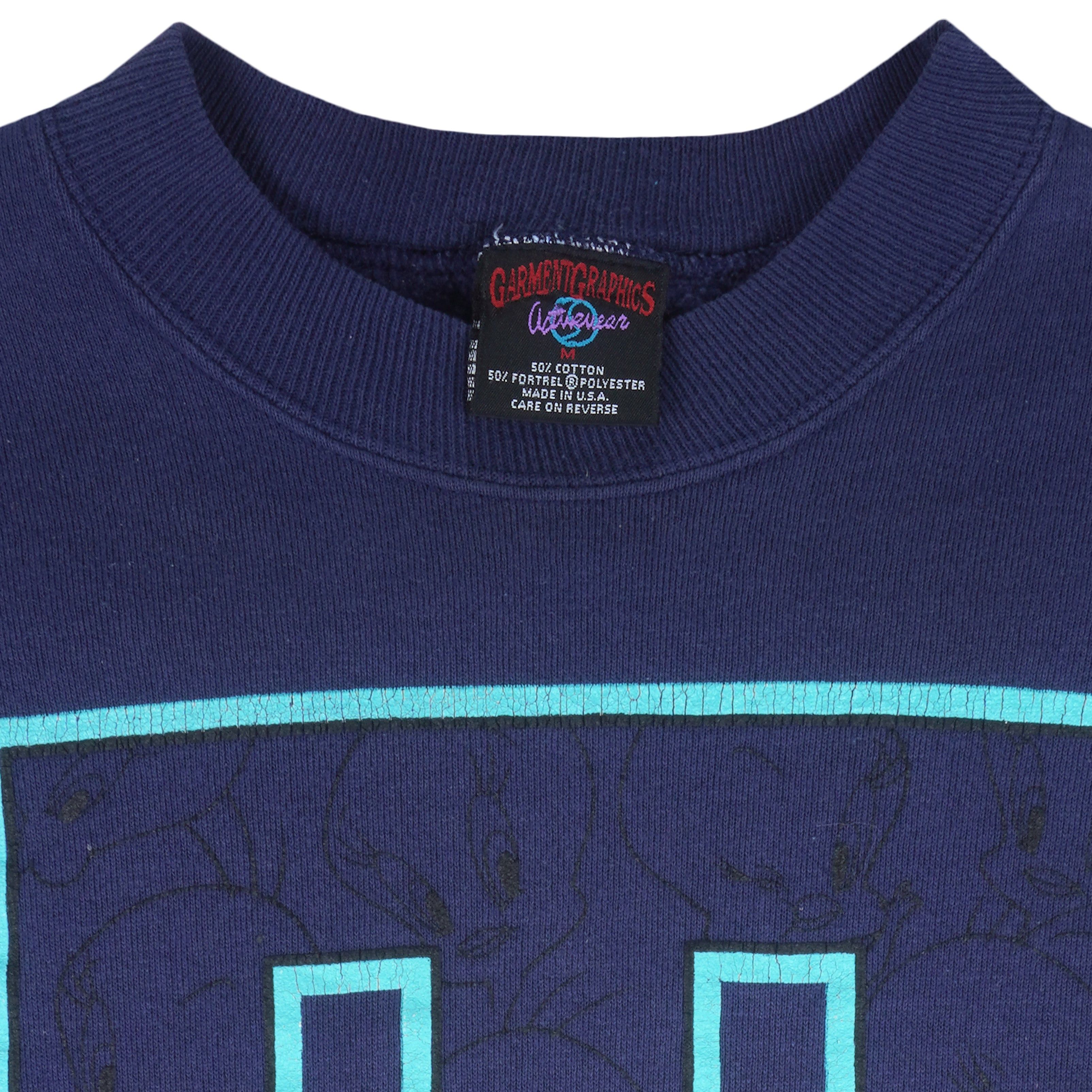 Vintage Looney Tunes - Tweety Big T Crew Neck Sweatshirt 1995 Size US M / EU 48-50 / 2 - 4 Thumbnail