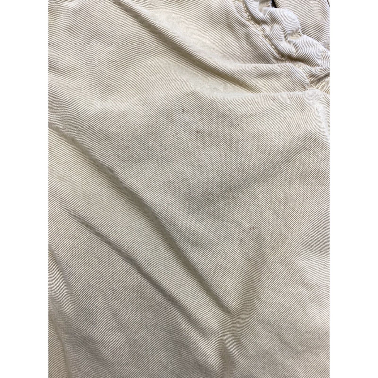 American Eagle Outfitters American Eagle Shorts Mens 30 Khaki Chino Size US 30 / EU 46 - 3 Thumbnail