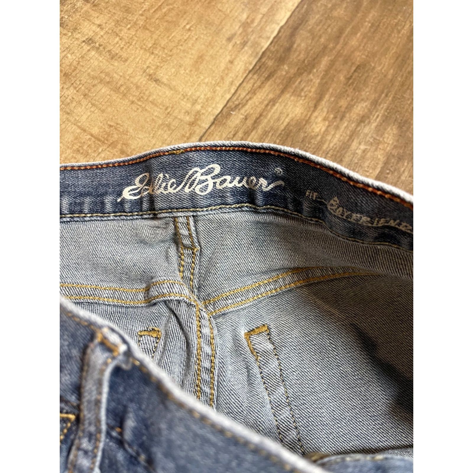 Eddie Bauer Eddie Bauer Jeans Women Size 8 Blue Denim Straight Jeans Regular Denim Blue Womens 8 Size 30" / US 8 / IT 44 - 5 Thumbnail