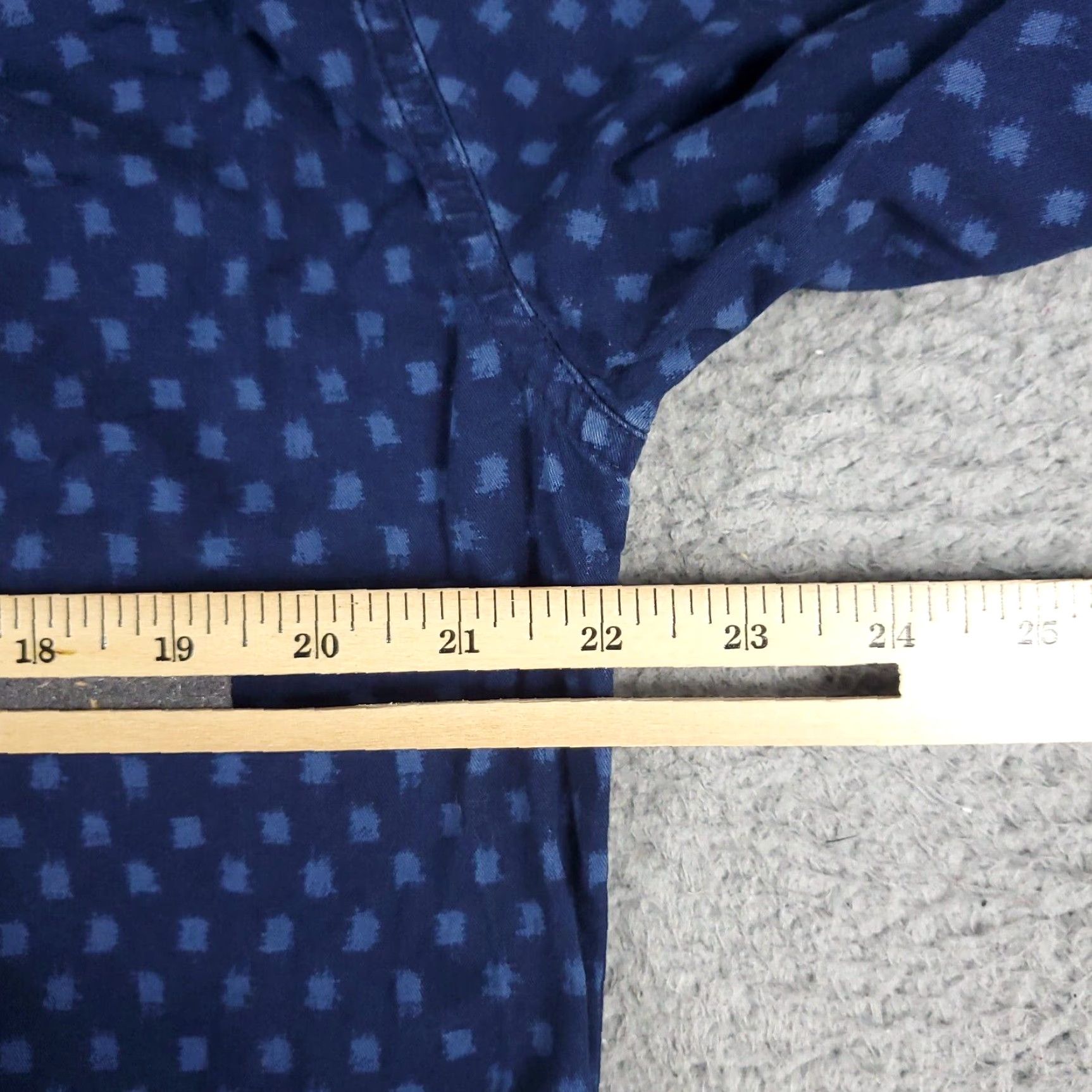 American Eagle Outfitters American Eagle Outfitters Shirt Mens Medium Blue Cotton Geometric Button-Up Long Sleeve Size US M / EU 48-50 / 2 - 5 Thumbnail
