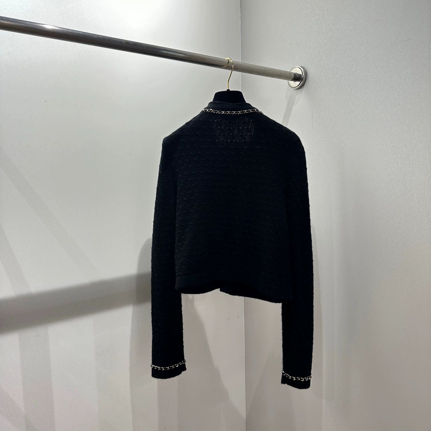 Chanel Chanel apr454 chain Logo cashmere knit cardigan 38 Size S / US 4 / IT 40 - 2 Thumbnail