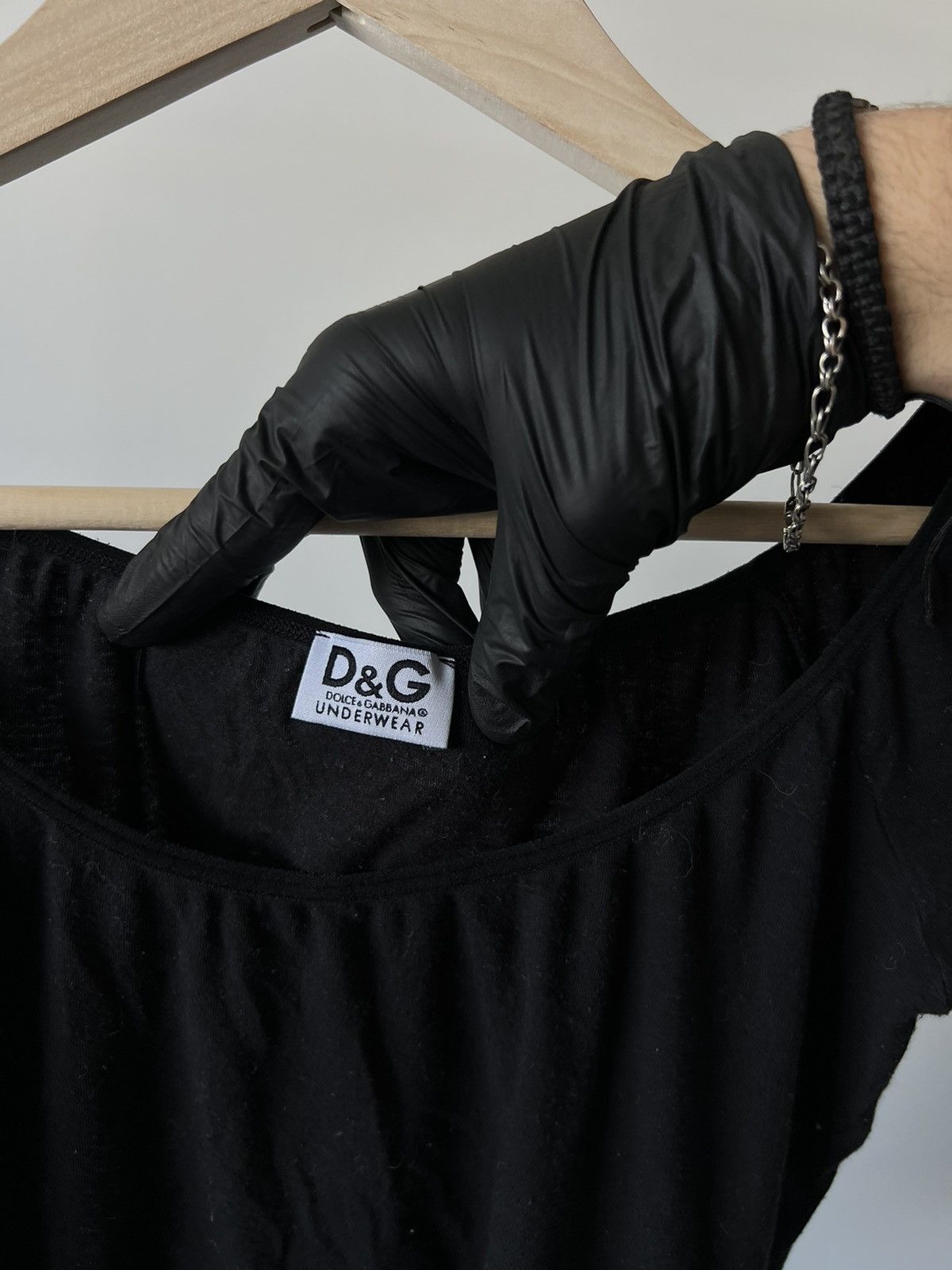 Dolce & Gabbana Dolce Gabbana Luxury Top T-Shirt S Size 😍 Size S / US 4 / IT 40 - 7 Thumbnail